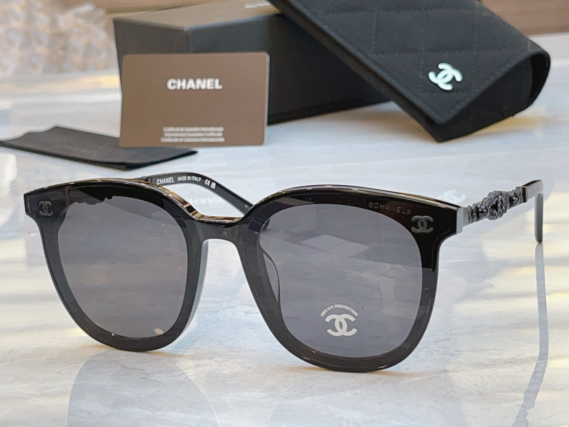 ，【CHANE*】香奈儿新款太阳镜，MODEL：CH6042，SIZE：64口17-145