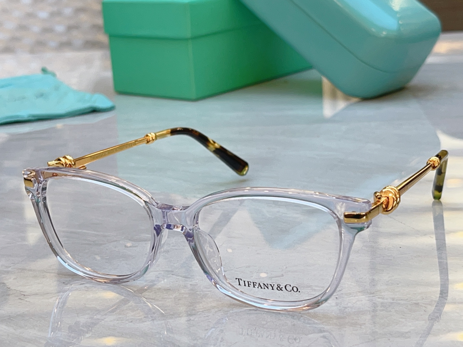 ，【Tiffany & Co.】蒂芙*尼新款太阳镜，Mod：TF2281，Size：55口17-145