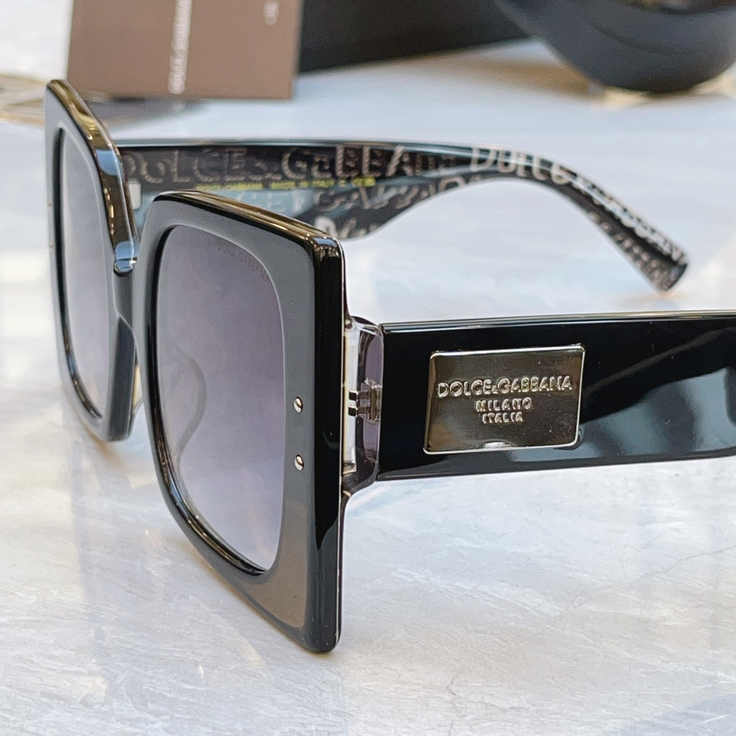 ，【DOLCE & GABBAN*】D*G新款太阳镜，MODEL：DG4490，SIZE：52口24-1