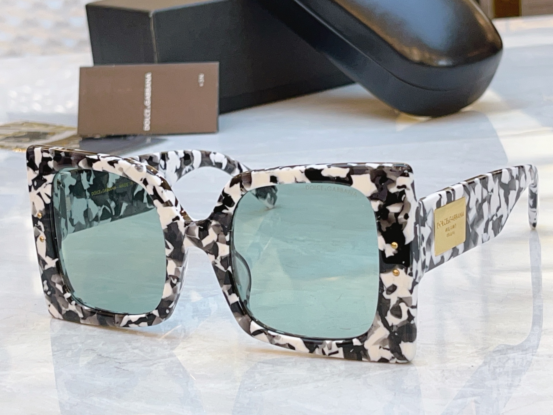 ，【DOLCE & GABBAN*】D*G新款太阳镜，MODEL：DG4490，SIZE：52口24-1