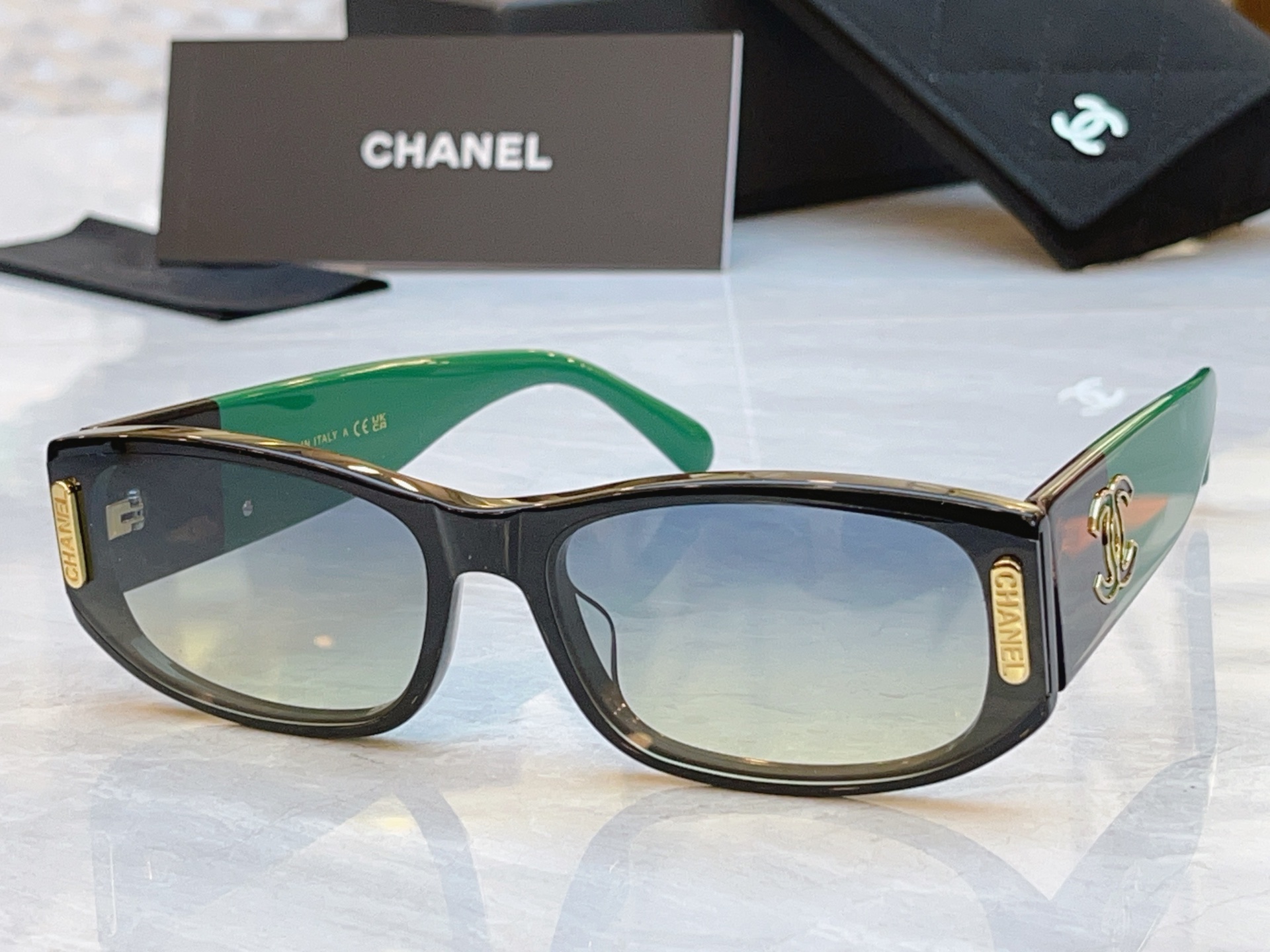 ，【CHANE*】香奈儿新款太阳镜，MODEL：CH1903，SIZE：57口20-145