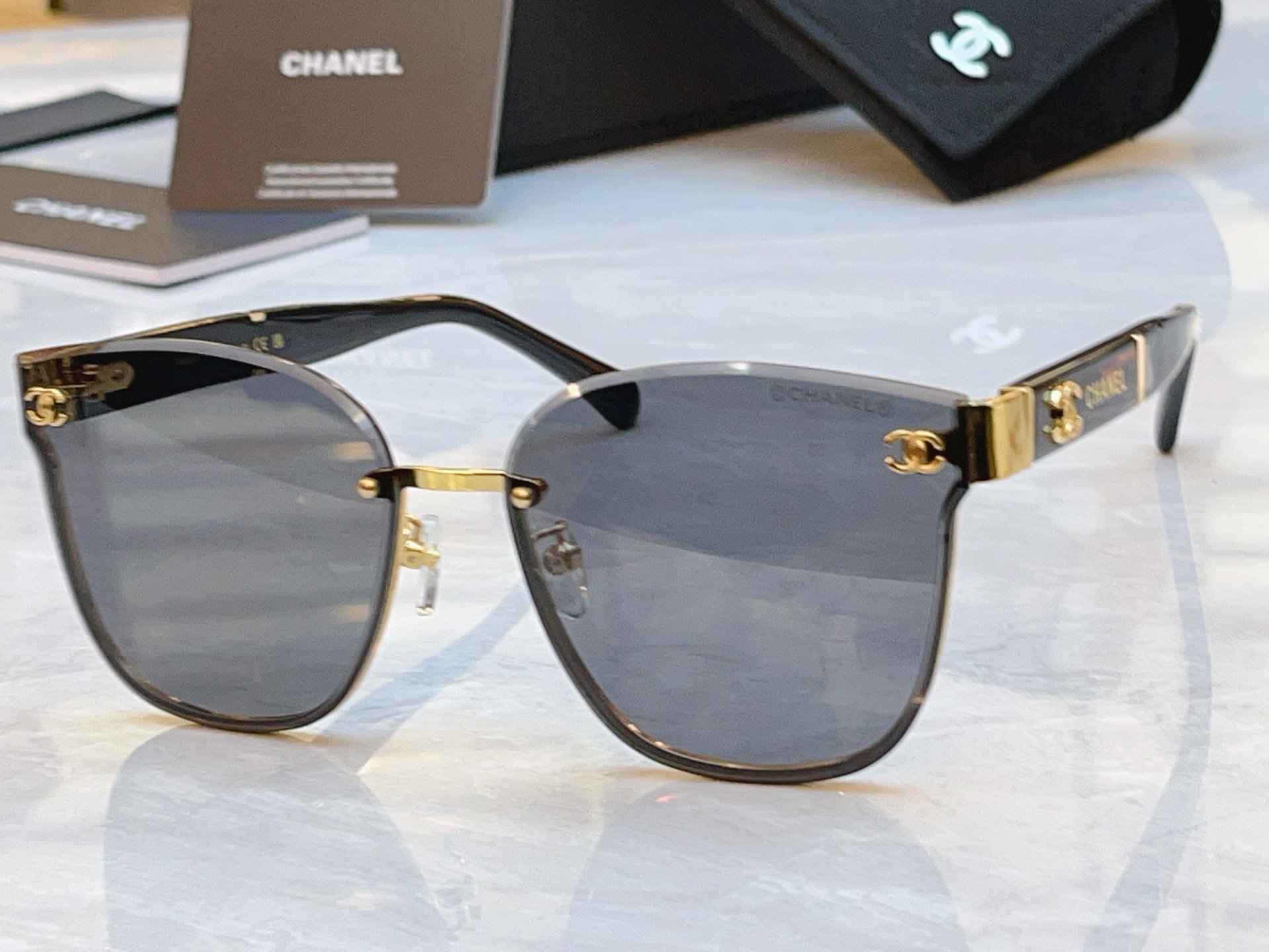 ，【CHANE*】香奈儿新款太阳镜，MODEL：CH5505，SIZE：61口16-145