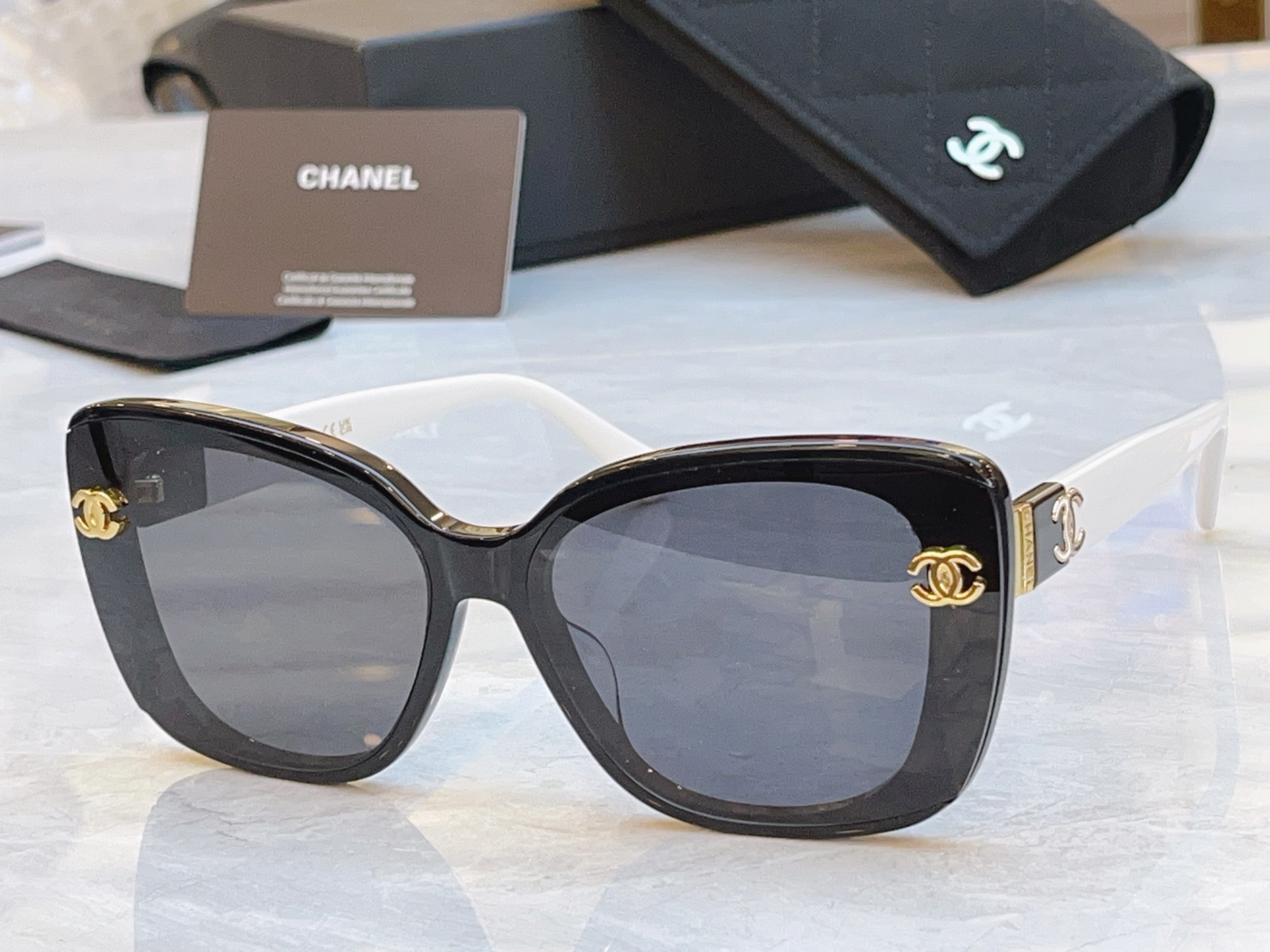 ，【CHANE*】香奈儿新款太阳镜，MODEL：CH1908Q，SIZE：55口19-143