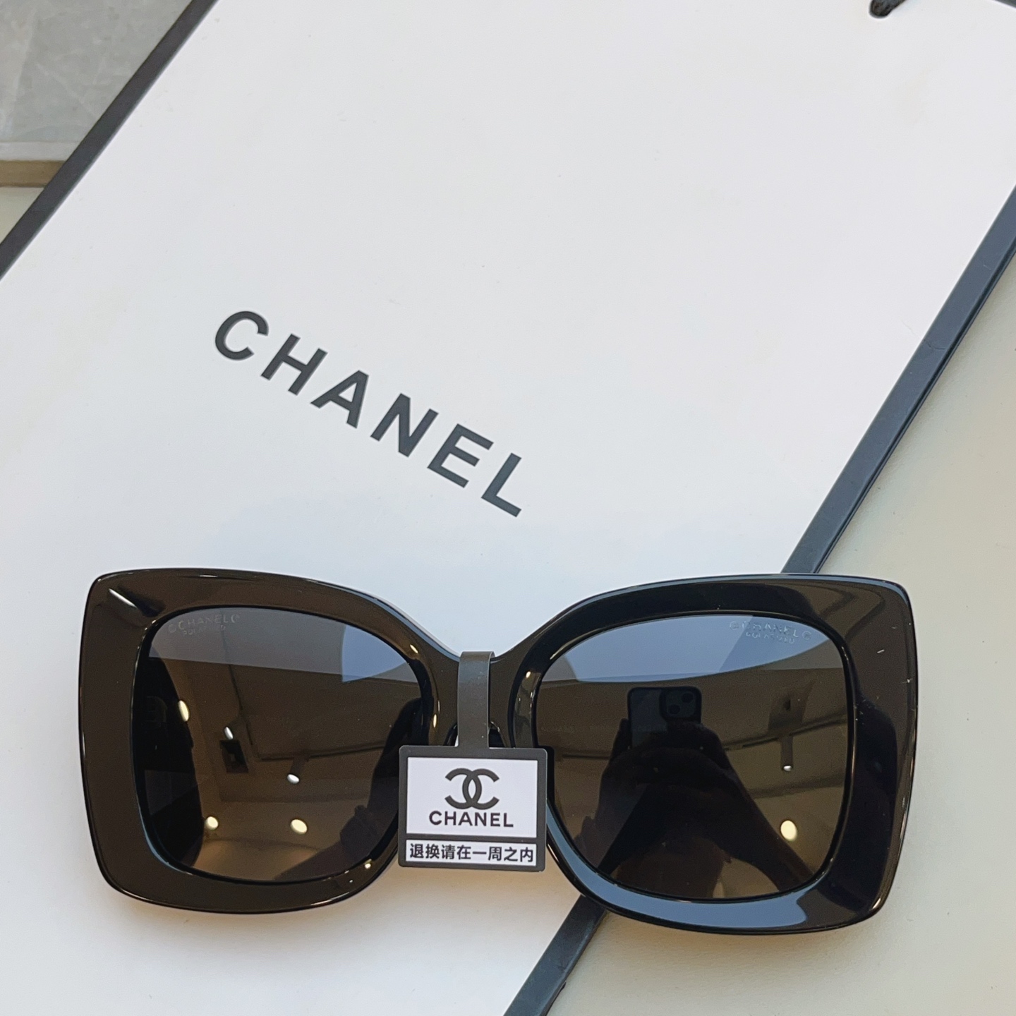 ，【CHANE*】香奈儿新款太阳镜 高品质✨，MODEL：5555-A，SIZE：53口18-140