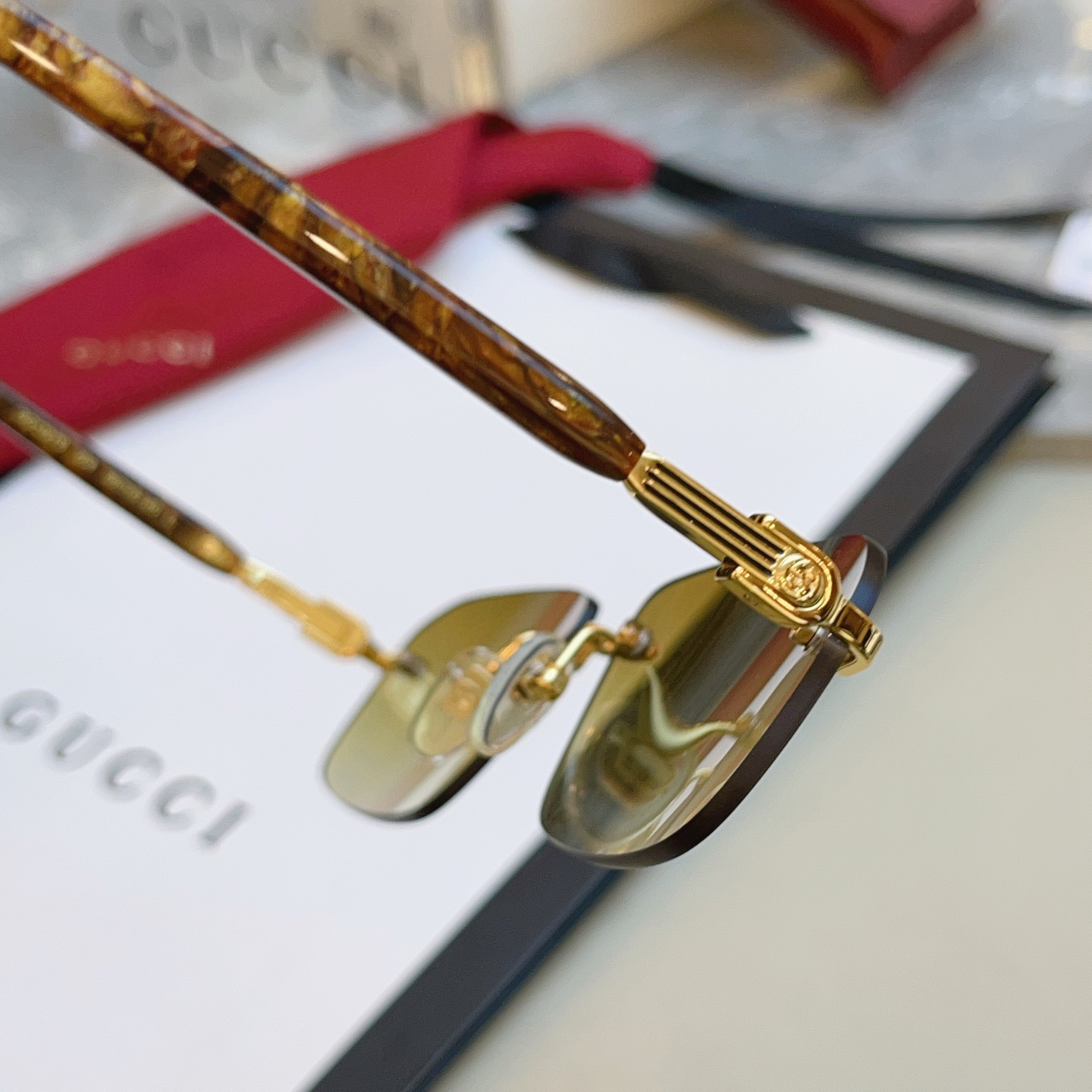 ，【GUCC*】古驰新款太阳镜🕶️ 高版本✨，MODEL：GG1221S，SIZE:56口16-140 
