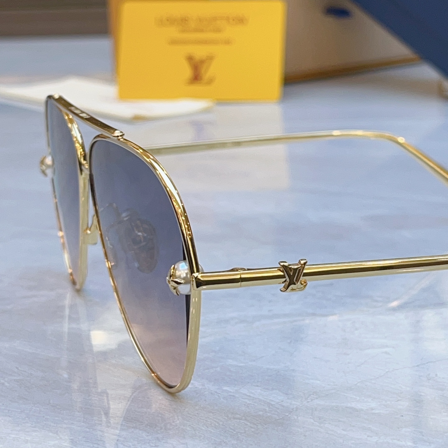，【LOUIS VUITTO*】路易*威登新款太阳镜，MODEL：Z2995U，SIZE：59口11-1