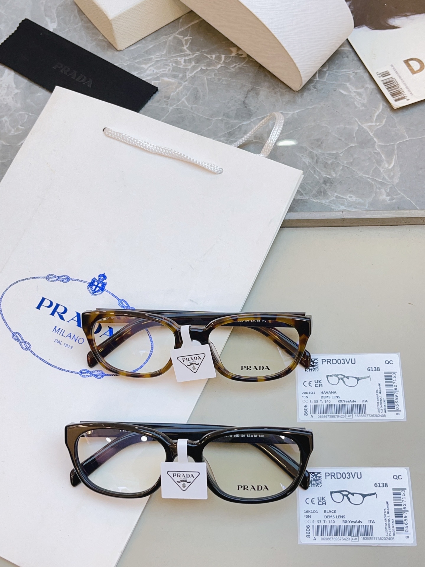，【PRAD*】普拉*达新款眼镜架👓，MODEL：OPR OD03V-U，SIZE：53口18-140