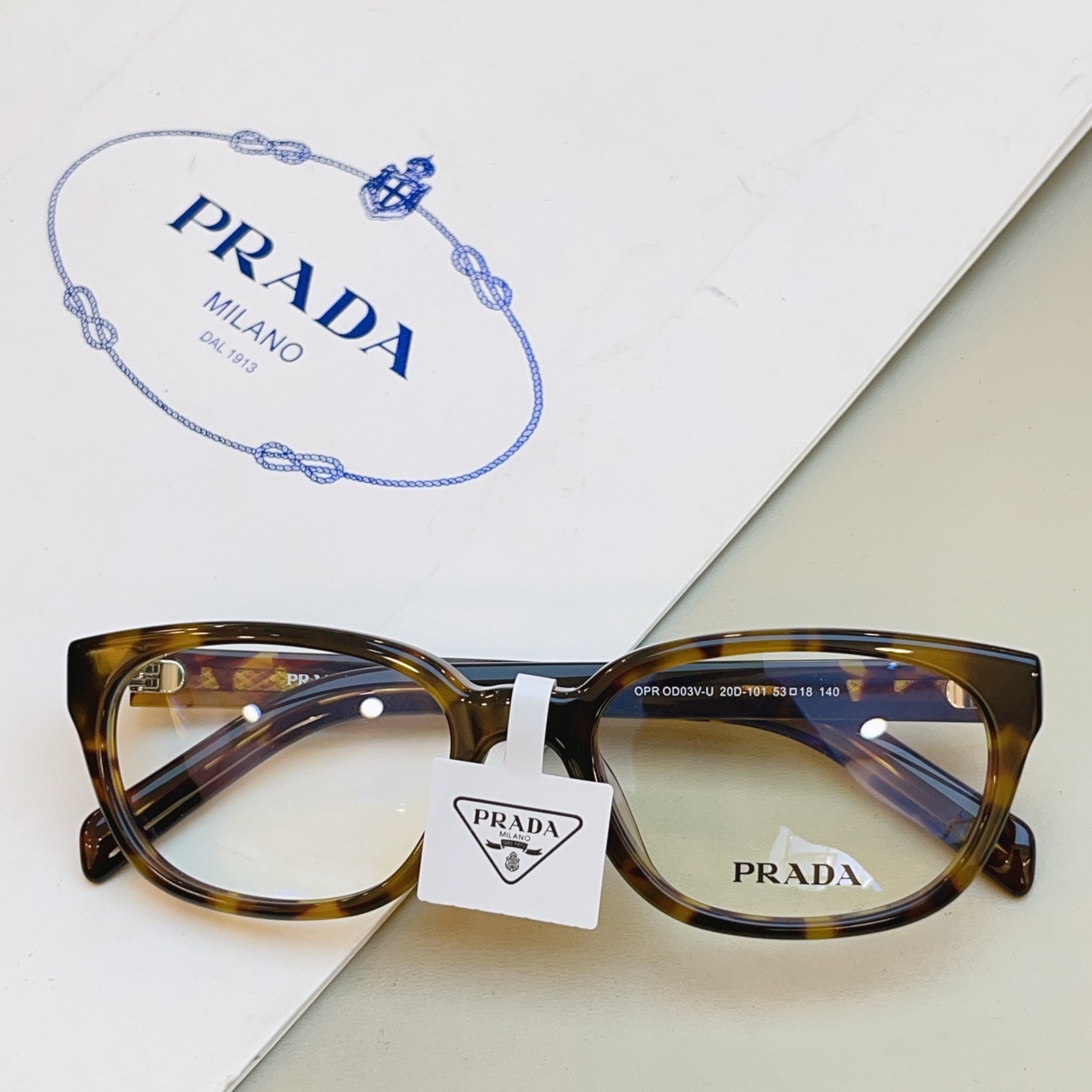 ，【PRAD*】普拉*达新款眼镜架👓，MODEL：OPR OD03V-U，SIZE：53口18-140