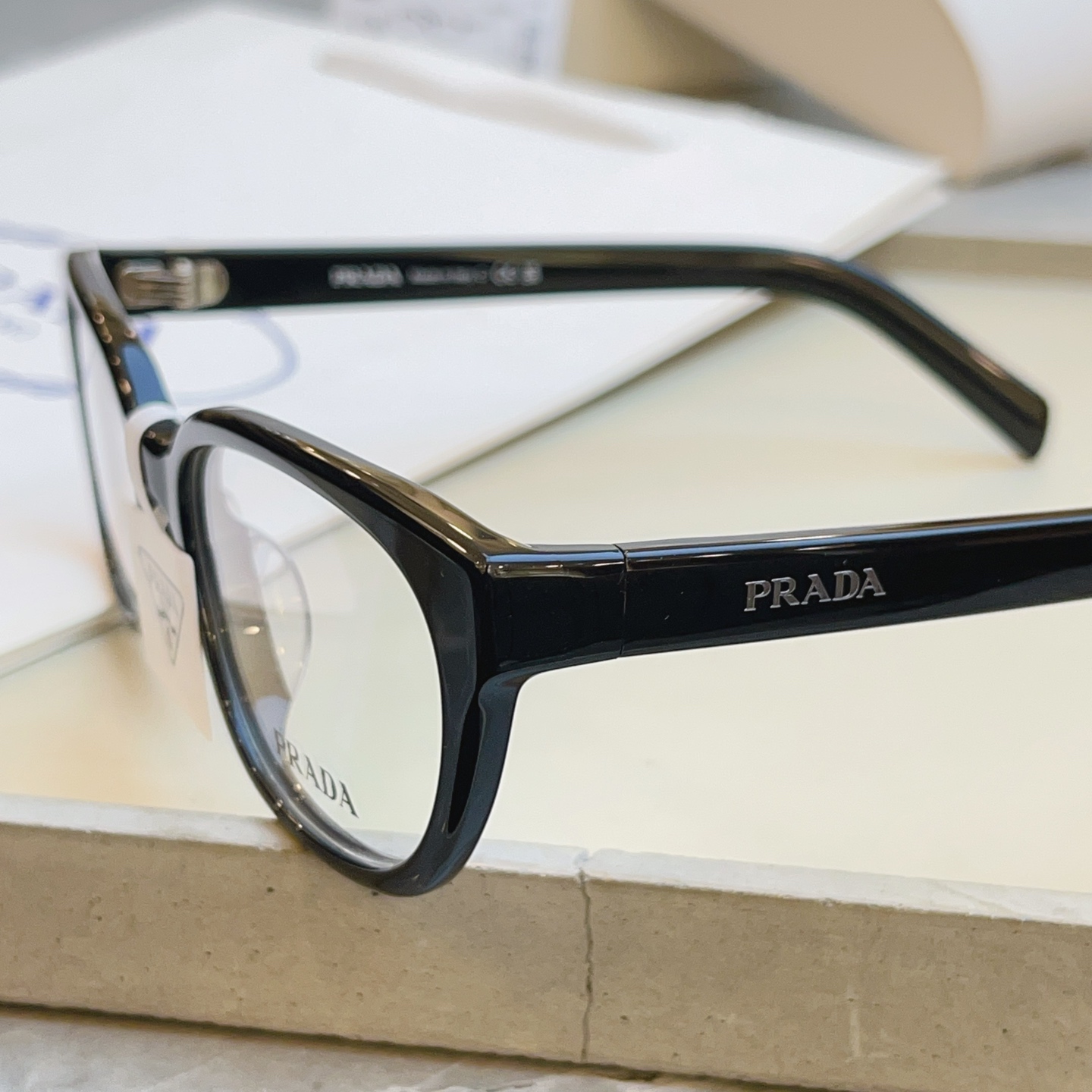 ，【PRAD*】普拉*达新款眼镜架👓，MODEL：OPR OD03V-U，SIZE：53口18-140