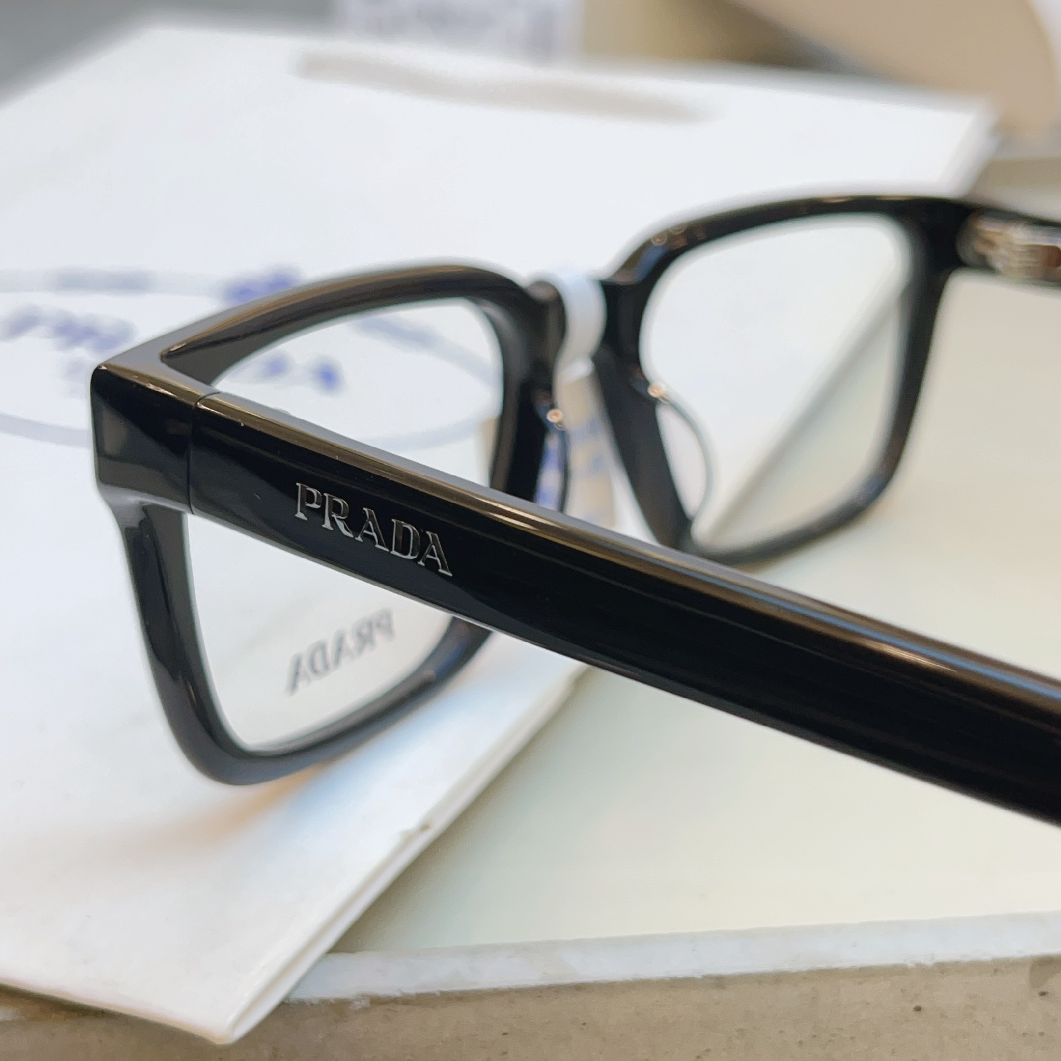 ，【PRAD*】普拉*达新款眼镜架👓，MODEL：OPR OD04V-F，SIZE：53口18-140