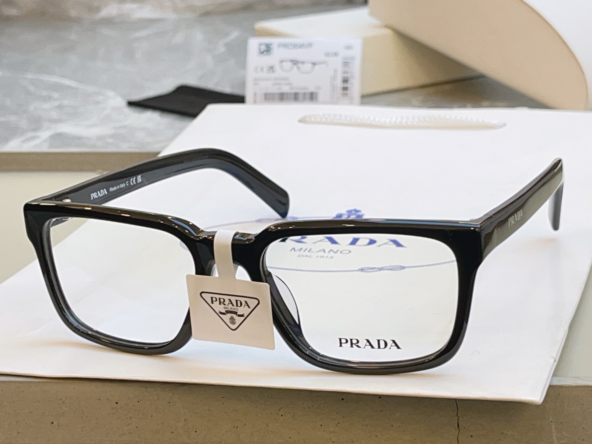 ，【PRAD*】普拉*达新款眼镜架👓，MODEL：OPR OD04V-F，SIZE：53口18-140