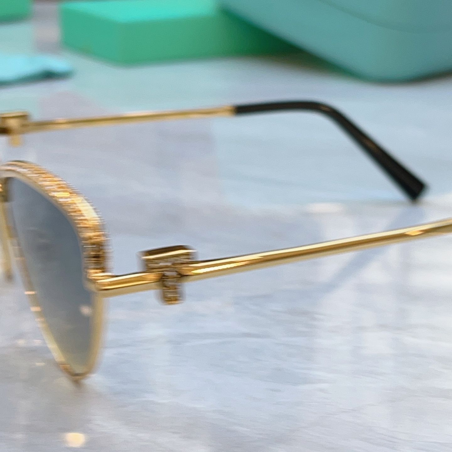 ，【Tiffany & Co.】蒂芙*尼新款太阳镜，Mod：TF3107，Size：60口16-140