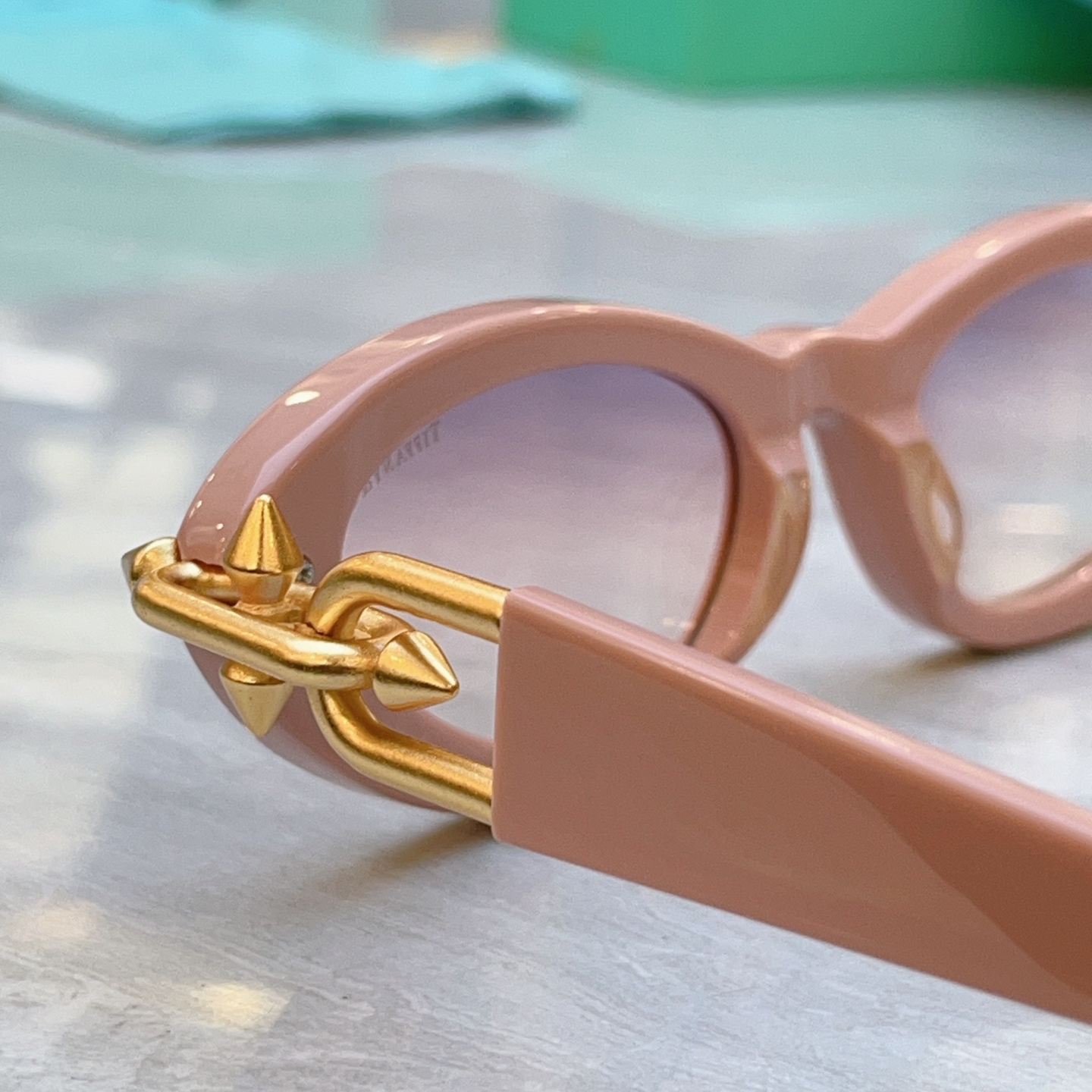 ，【Tiffany & Co.】蒂芙*尼新款太阳镜，Mod：TF5030，Size：52口19-135