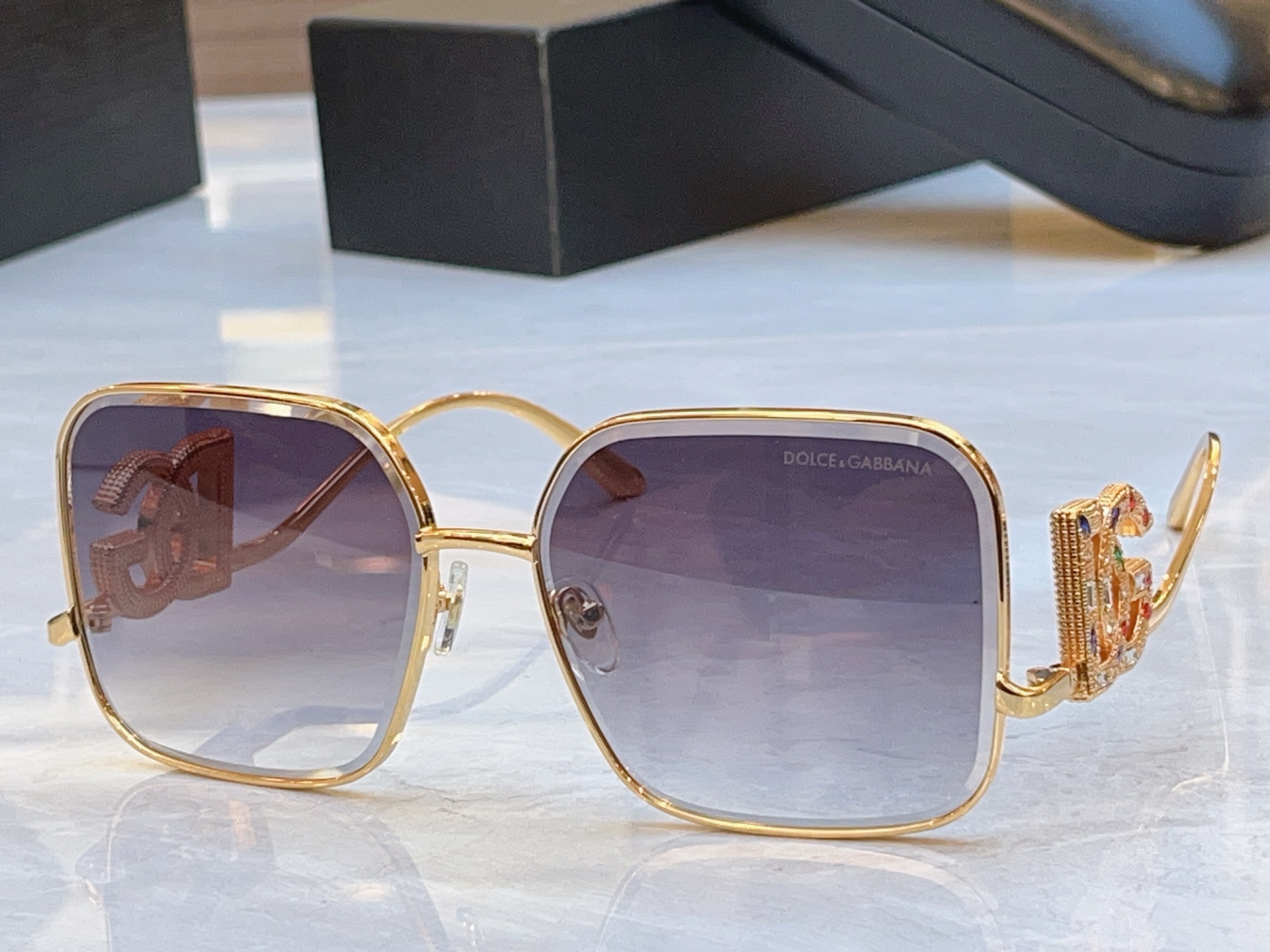 ，【DOLCE & GABBAN*】D*G新款太阳镜，MODEL：DG4502，SIZE：60口16-1