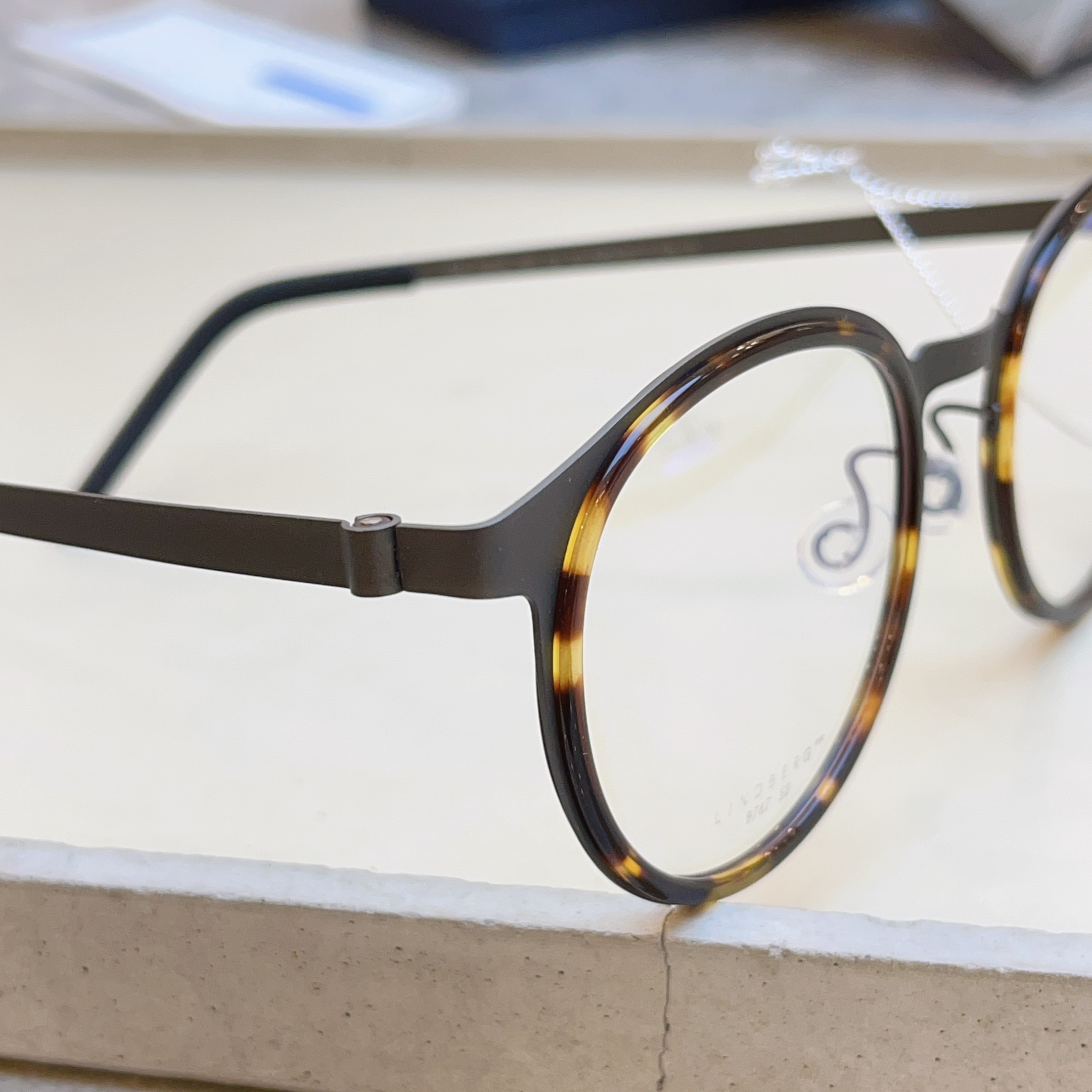 ，【LINDBER*】林德*伯格新款光学架 高版本✨，MODEL：9767，SIZE：52口22-145