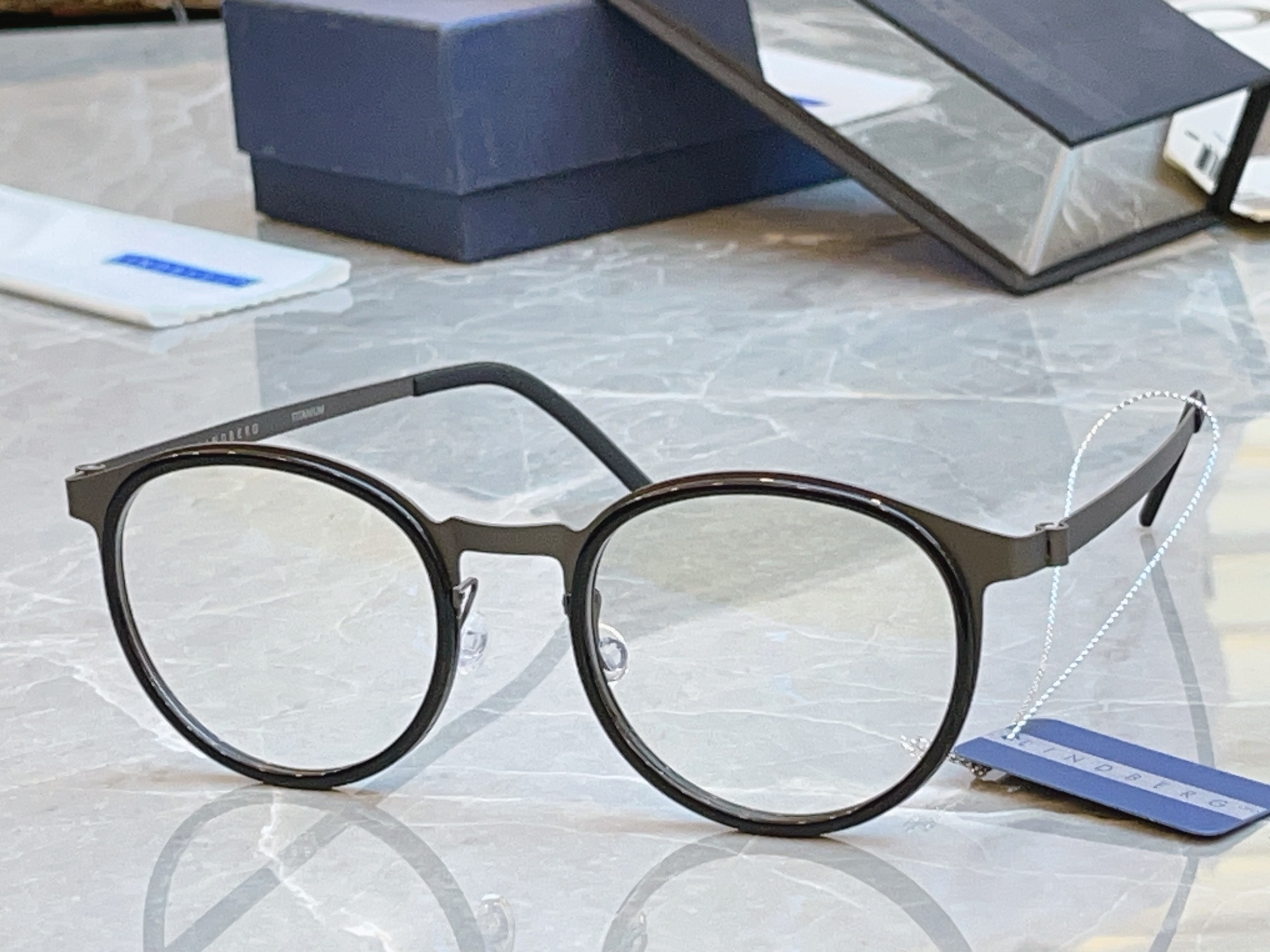 ，【LINDBER*】林德*伯格新款光学架 高版本✨，MODEL：9767，SIZE：52口22-145