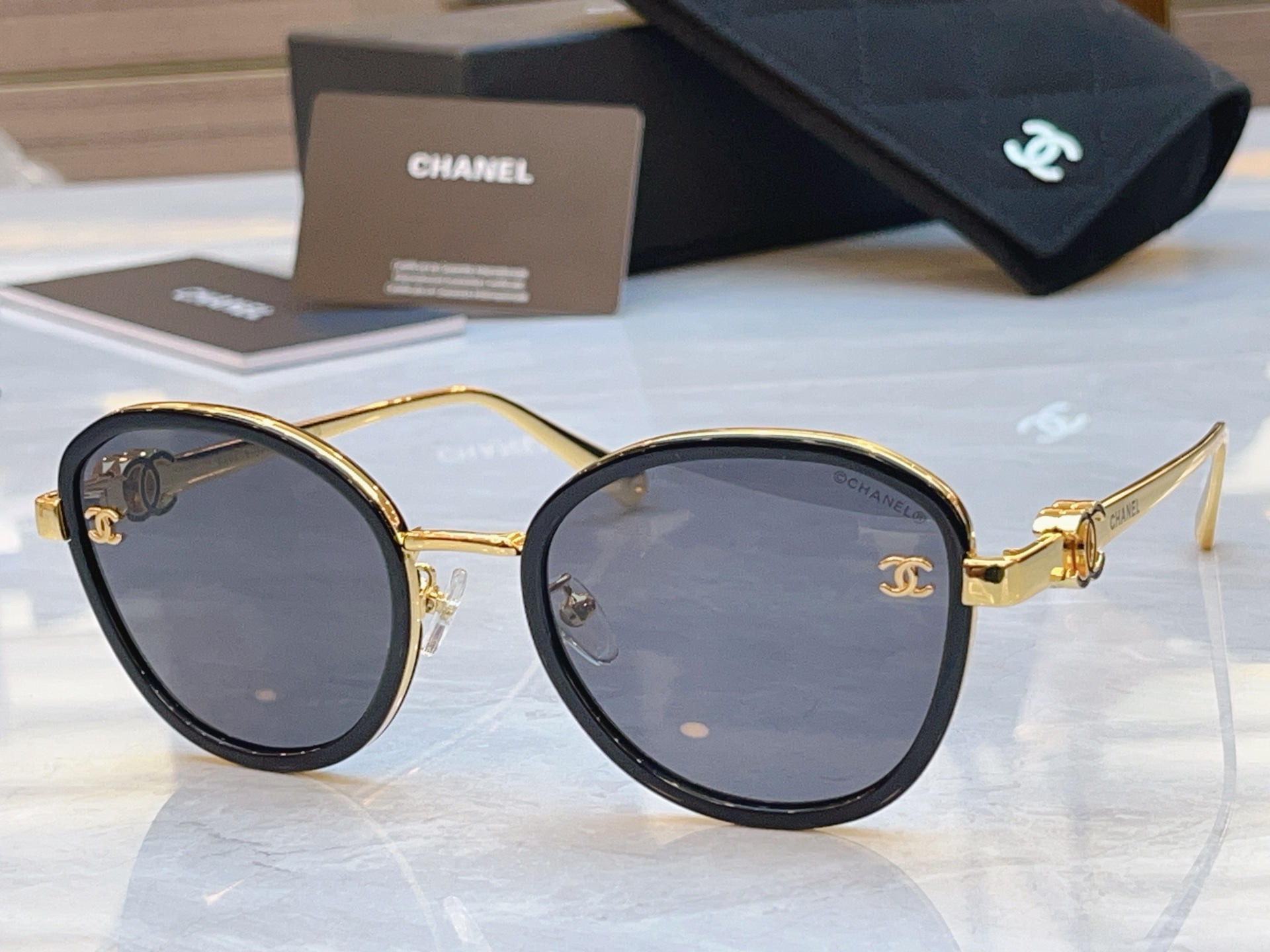 NO:826065,,【CHANE*】Chanel new sunglasses,MODELCH5523H,SIZE55 mouth 22-glasses sunglasses,glasses,chanel,chanel19860909,【CHANE*】香奈儿新款太阳镜,MODELCH5523H,SIZE55口22-眼镜墨镜太阳镜,眼镜,chanel,chanel,glasses