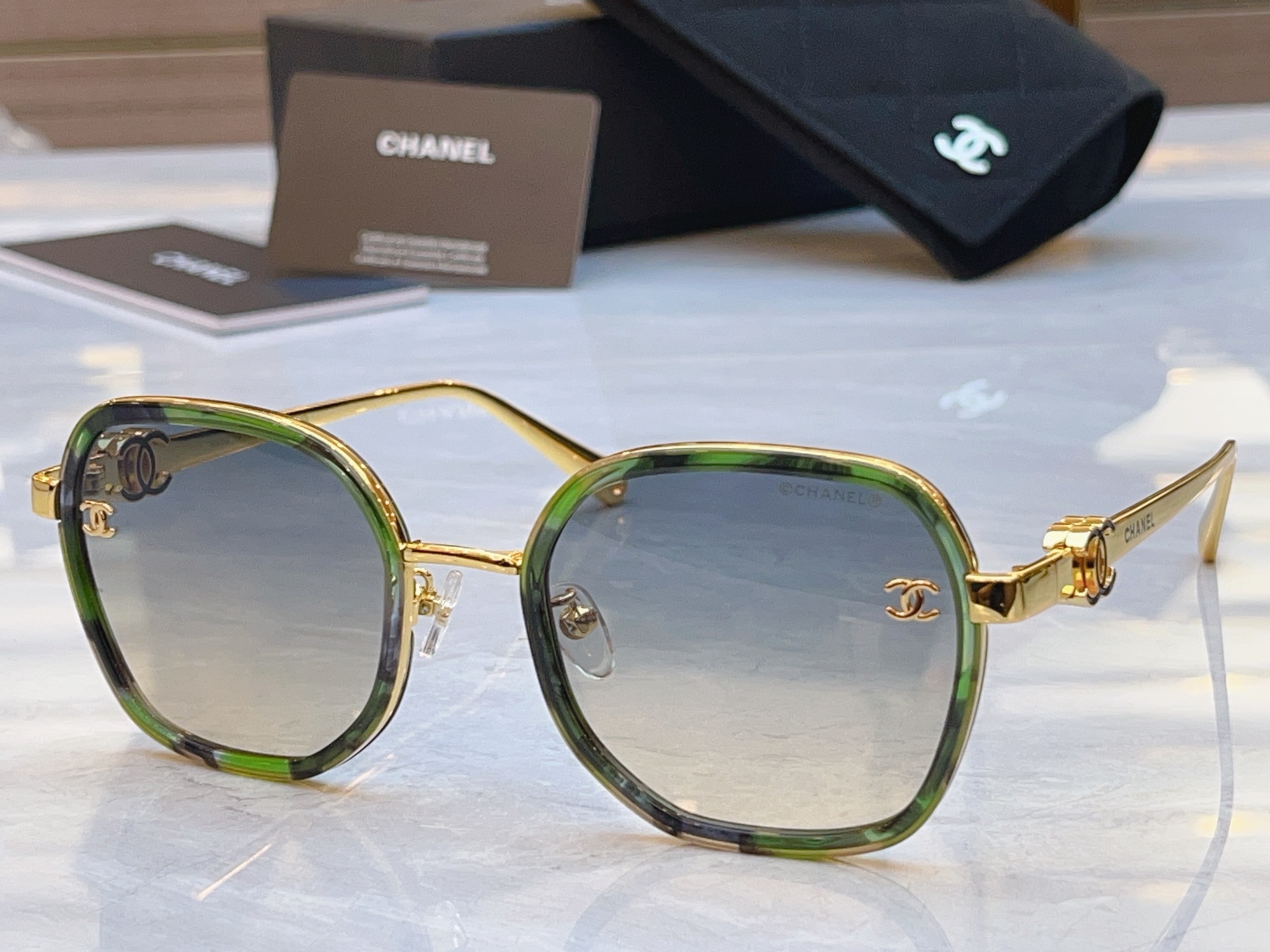 ，【CHANE*】香奈儿新款太阳镜，MODEL：CH5524H，SIZE：55口22-145