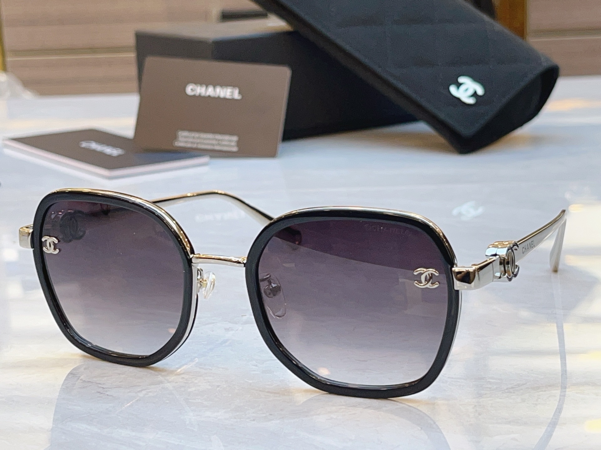 ，【CHANE*】香奈儿新款太阳镜，MODEL：CH5524H，SIZE：55口22-145
