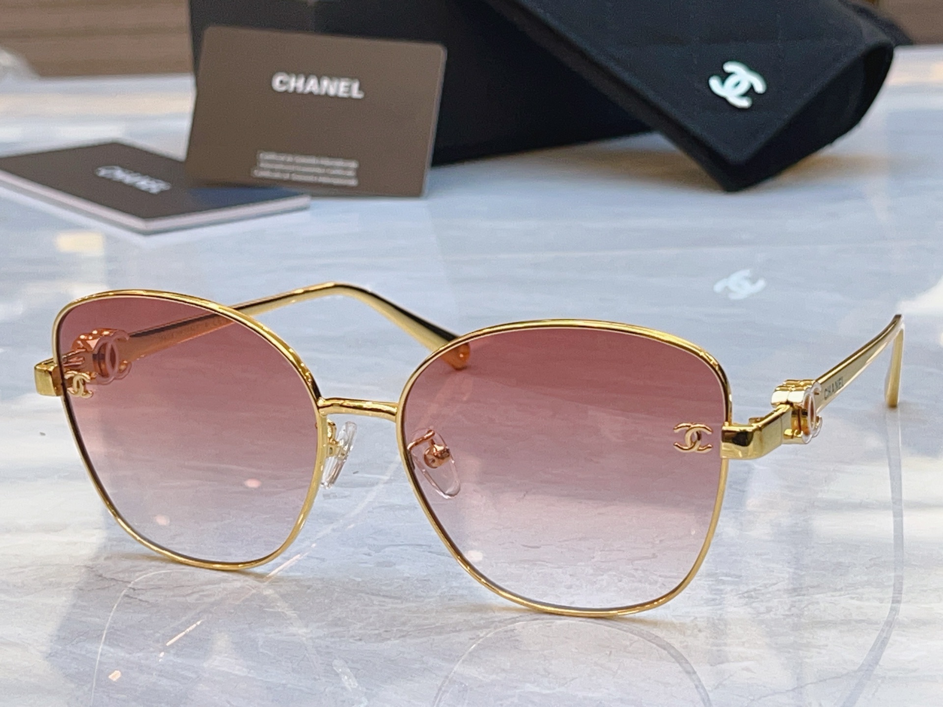 ，【CHANE*】香奈儿新款太阳镜，MODEL：CH5522H，SIZE：59口18-145