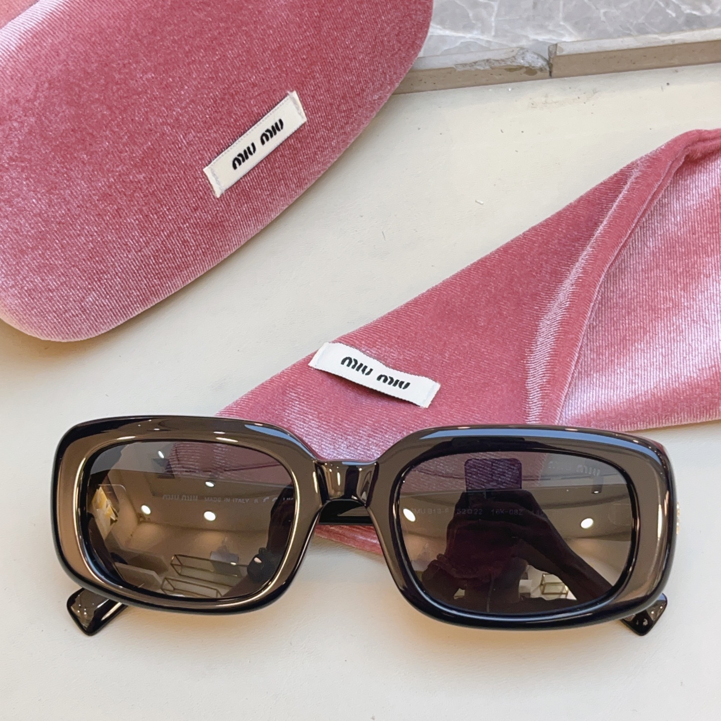 Miu Miu MIUMI*】缪*缪新款太阳镜 高版本--，Mod: MU B13-F，SIZE:52口22-140
