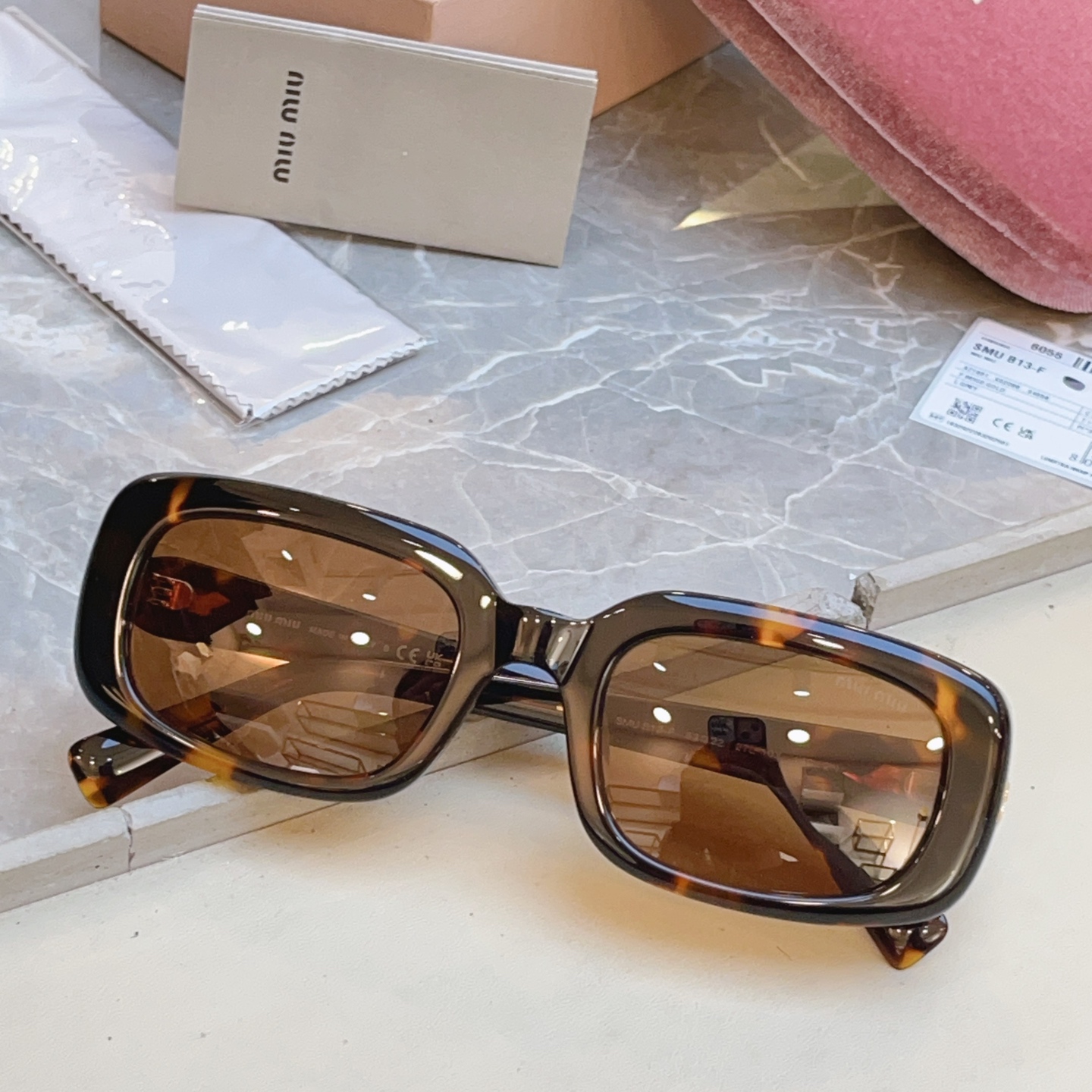 Miu Miu MIUMI*】缪*缪新款太阳镜 高版本--，Mod: MU B13-F，SIZE:52口22-140