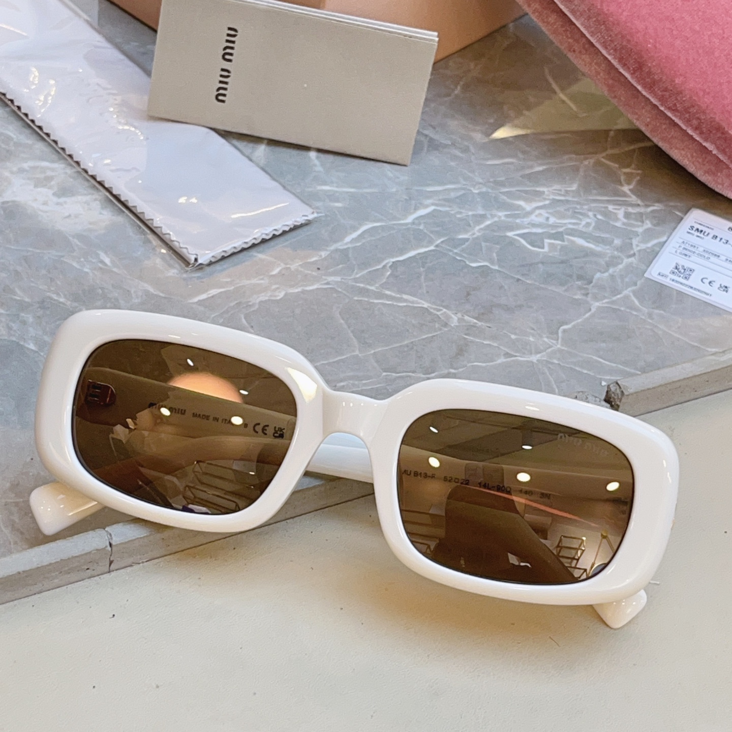 Miu Miu MIUMI*】缪*缪新款太阳镜 高版本--，Mod: MU B13-F，SIZE:52口22-140