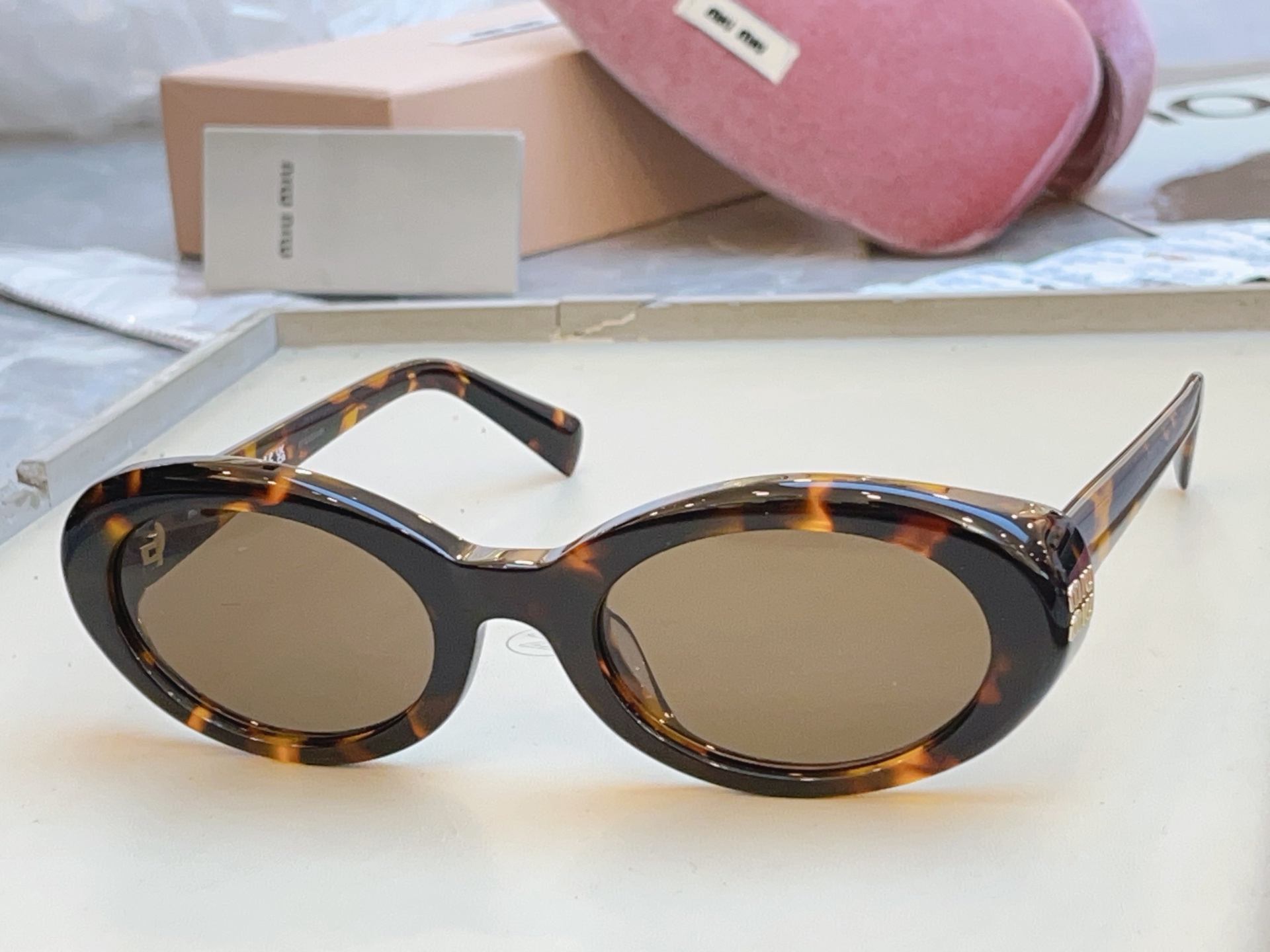 Miu Miu MIUMI*】缪*缪新款太阳镜 高版本--，Mod: MU B09-F，SIZE:52口21-140个