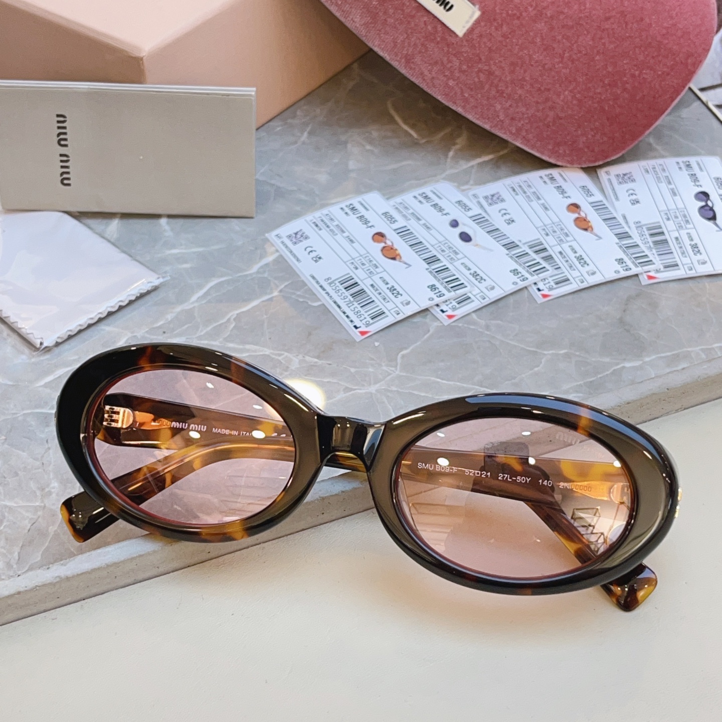 Miu Miu MIUMI*】缪*缪新款太阳镜 高版本--，Mod: MU B09-F，SIZE:52口21-140个
