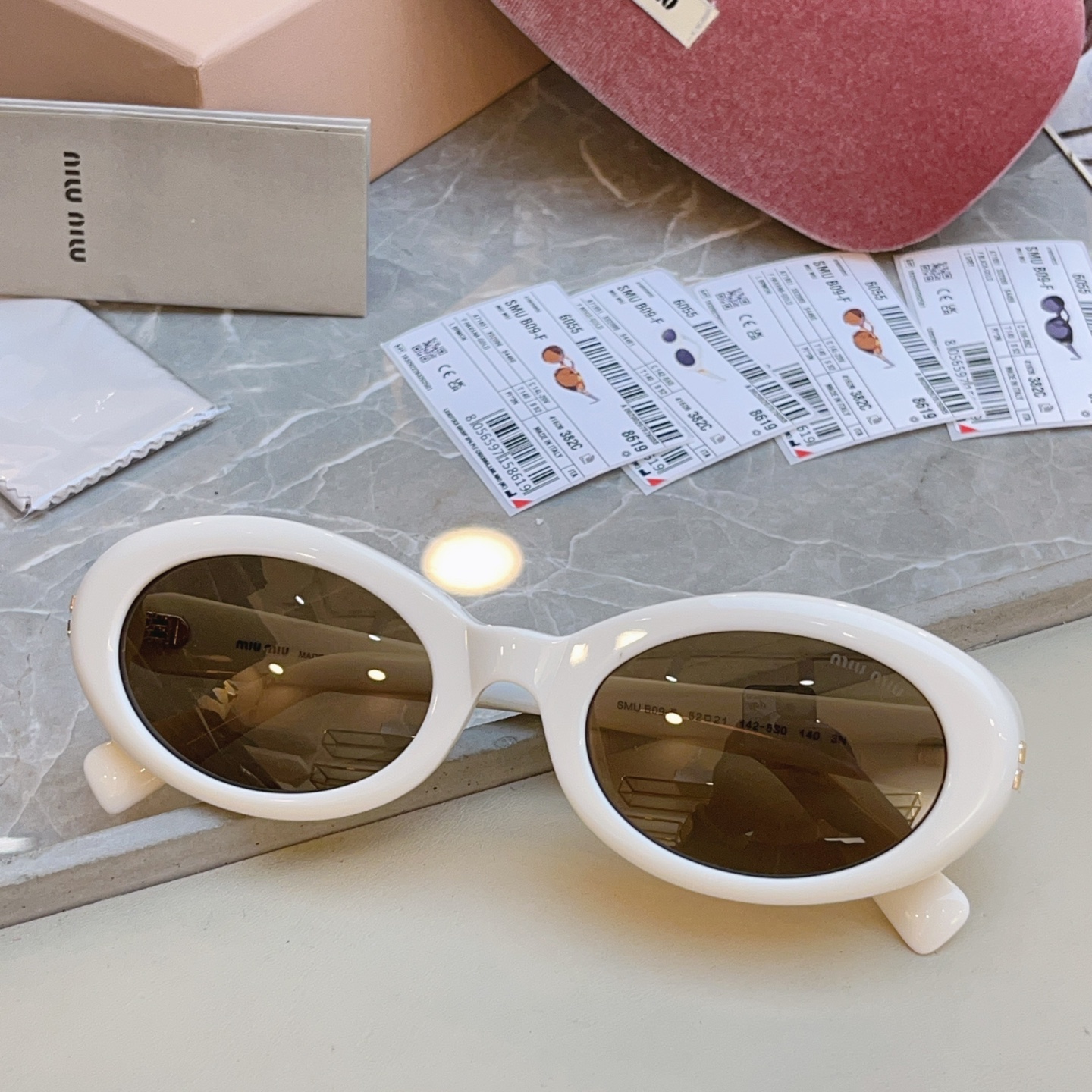 Miu Miu MIUMI*】缪*缪新款太阳镜 高版本--，Mod: MU B09-F，SIZE:52口21-140个