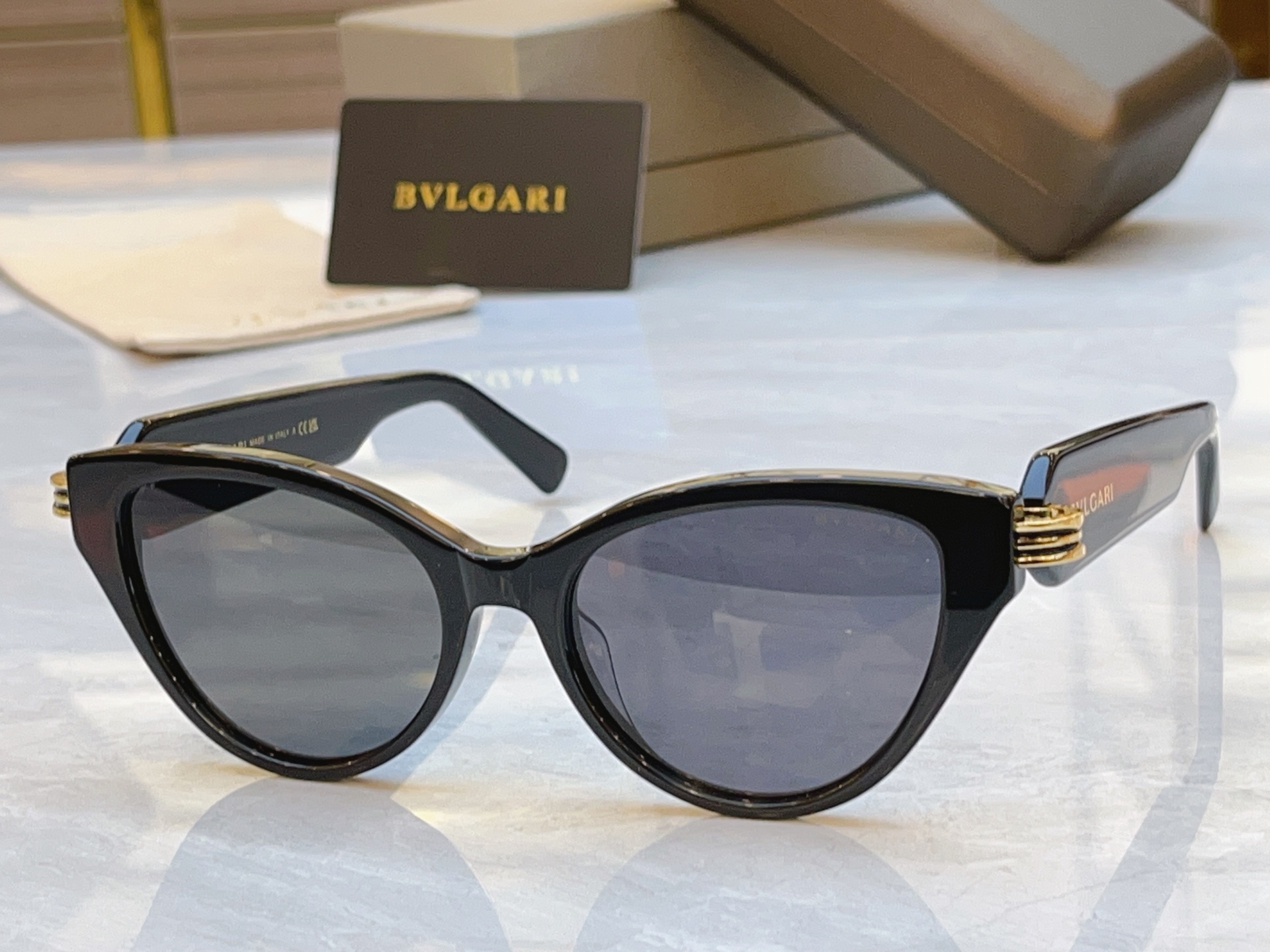 Bvlgari BVLGA*】宝格*丽新款太阳镜，MODEL：BV 50045I，SIZE：53口18-143