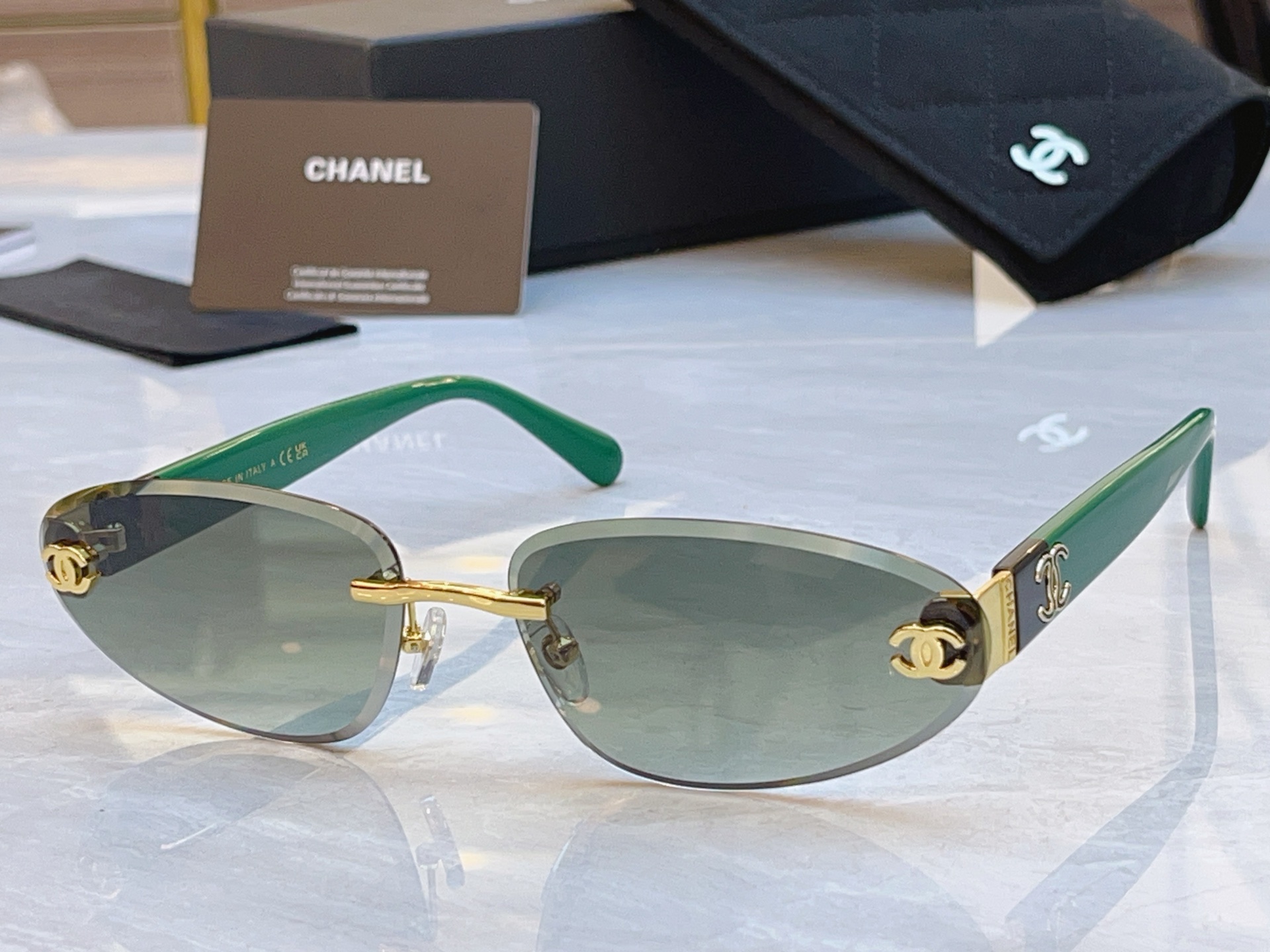 Chanel CHANE*】香奈儿新款太阳镜，MODEL：CH1910Q，SIZE：66口17-143