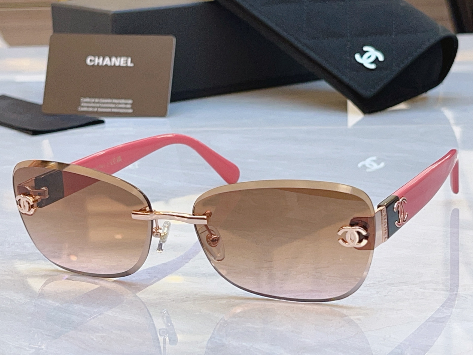 Chanel CHANE*】香奈儿新款太阳镜，MODEL：CH1909Q，SIZE：65口17-143