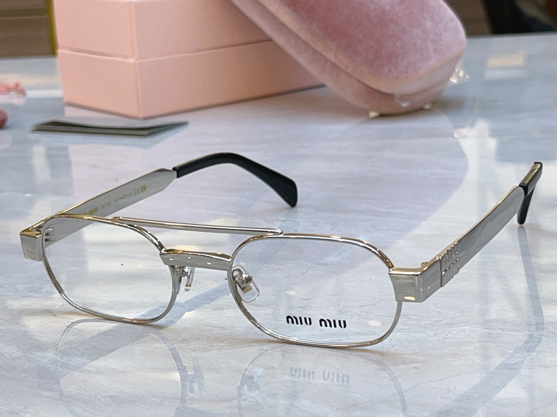Miu Miu MIUMI*】缪*缪新款太阳镜，Mod: MU 2139A，SIZE:53口20-148