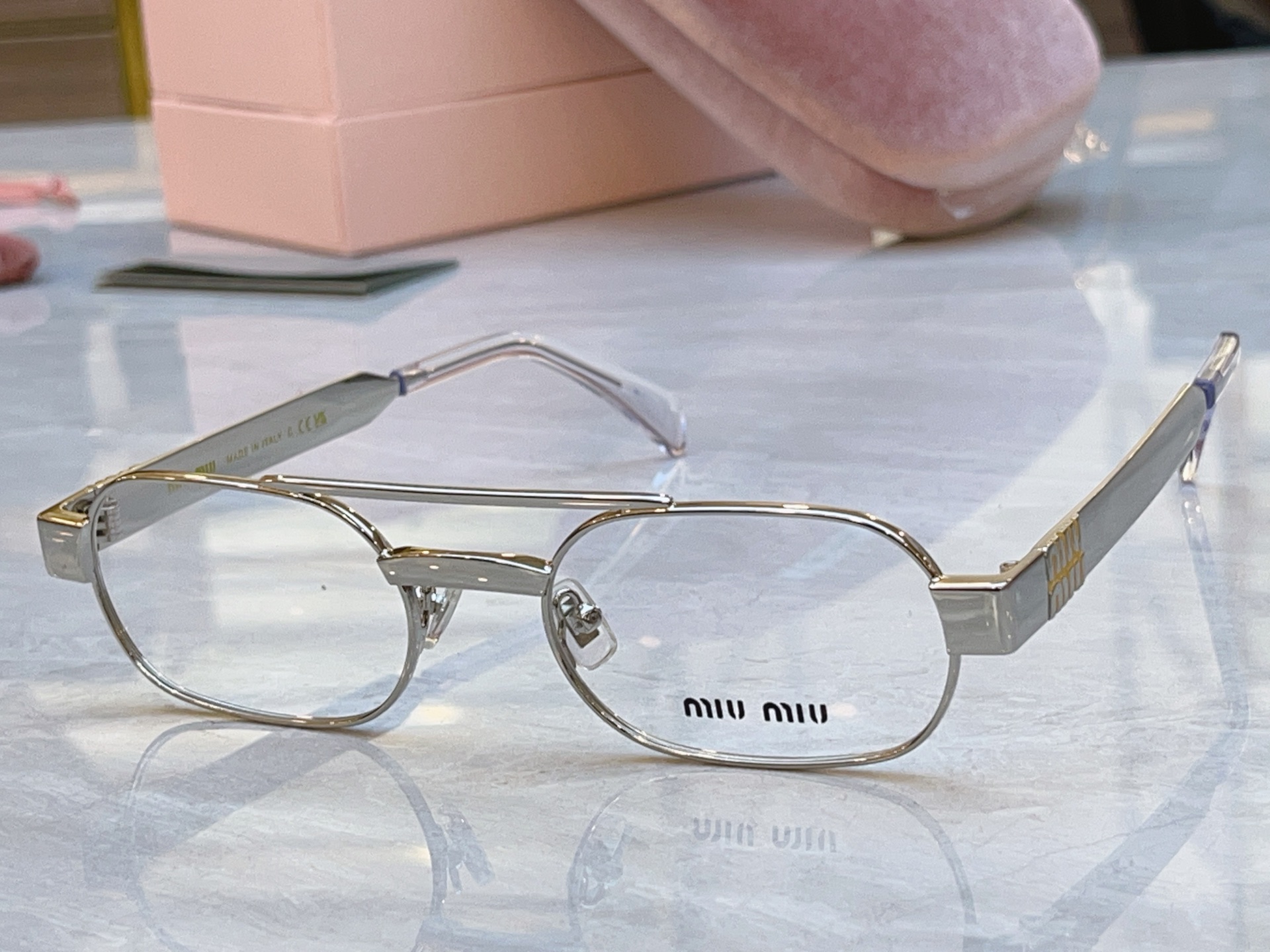 Miu Miu MIUMI*】缪*缪新款太阳镜，Mod: MU 2139A，SIZE:53口20-148