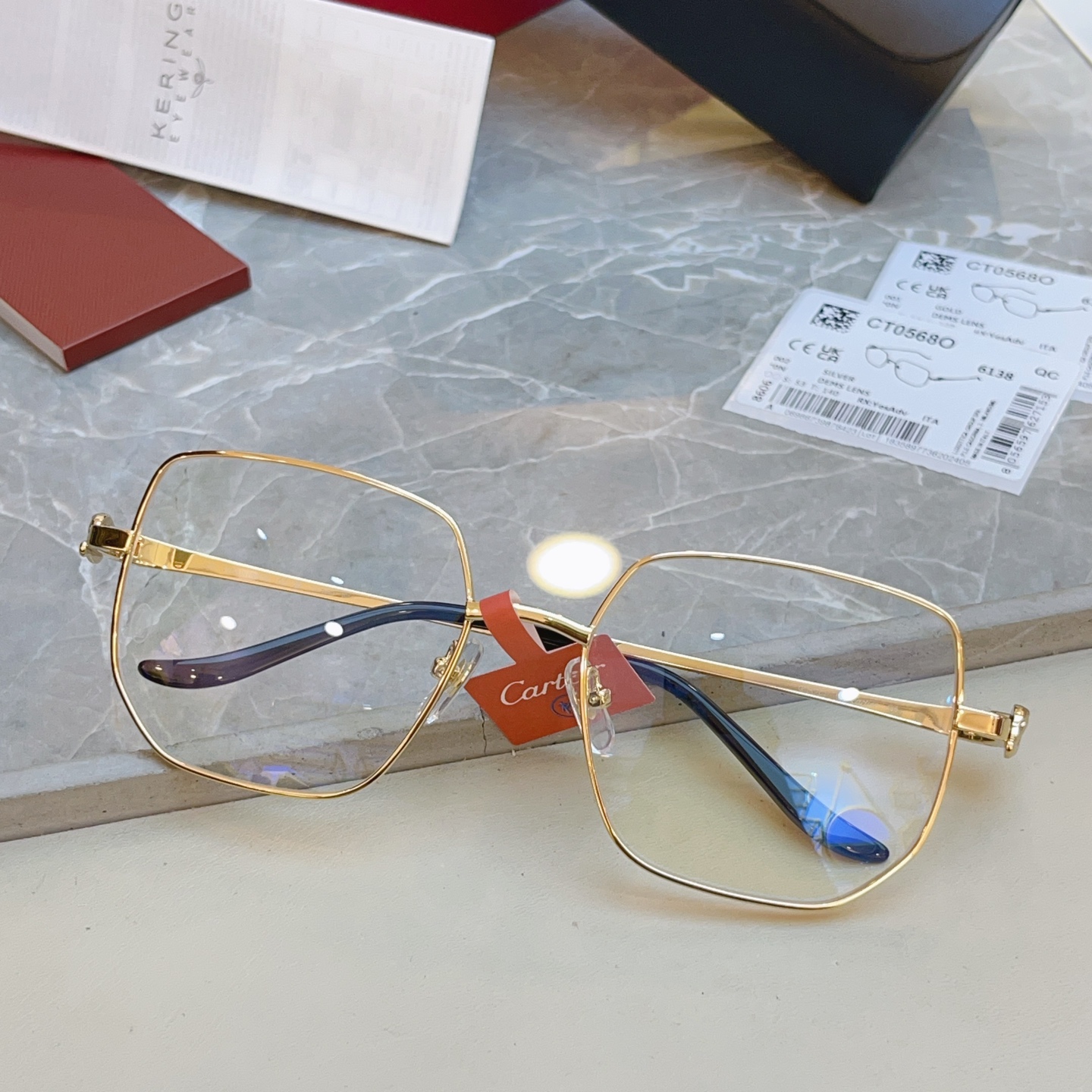 Cartier 高版本-- 【CARTIE*】卡地*亚新款眼镜架 18K金电镀 镜片蔡司logo--