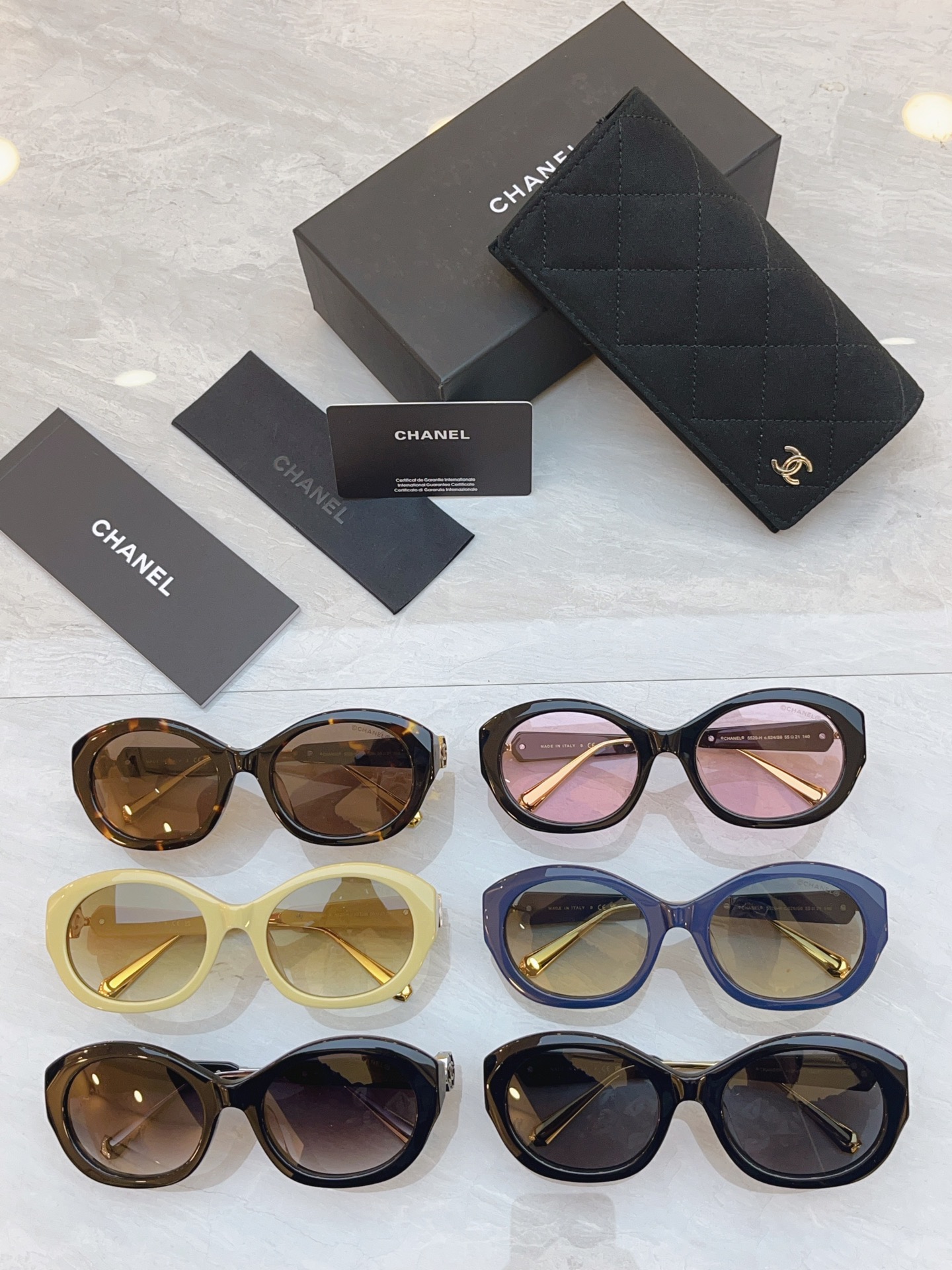 Chanel CHANE*】香奈儿新款太阳镜，MODEL：CH5520-H，SIZE：55口21-140