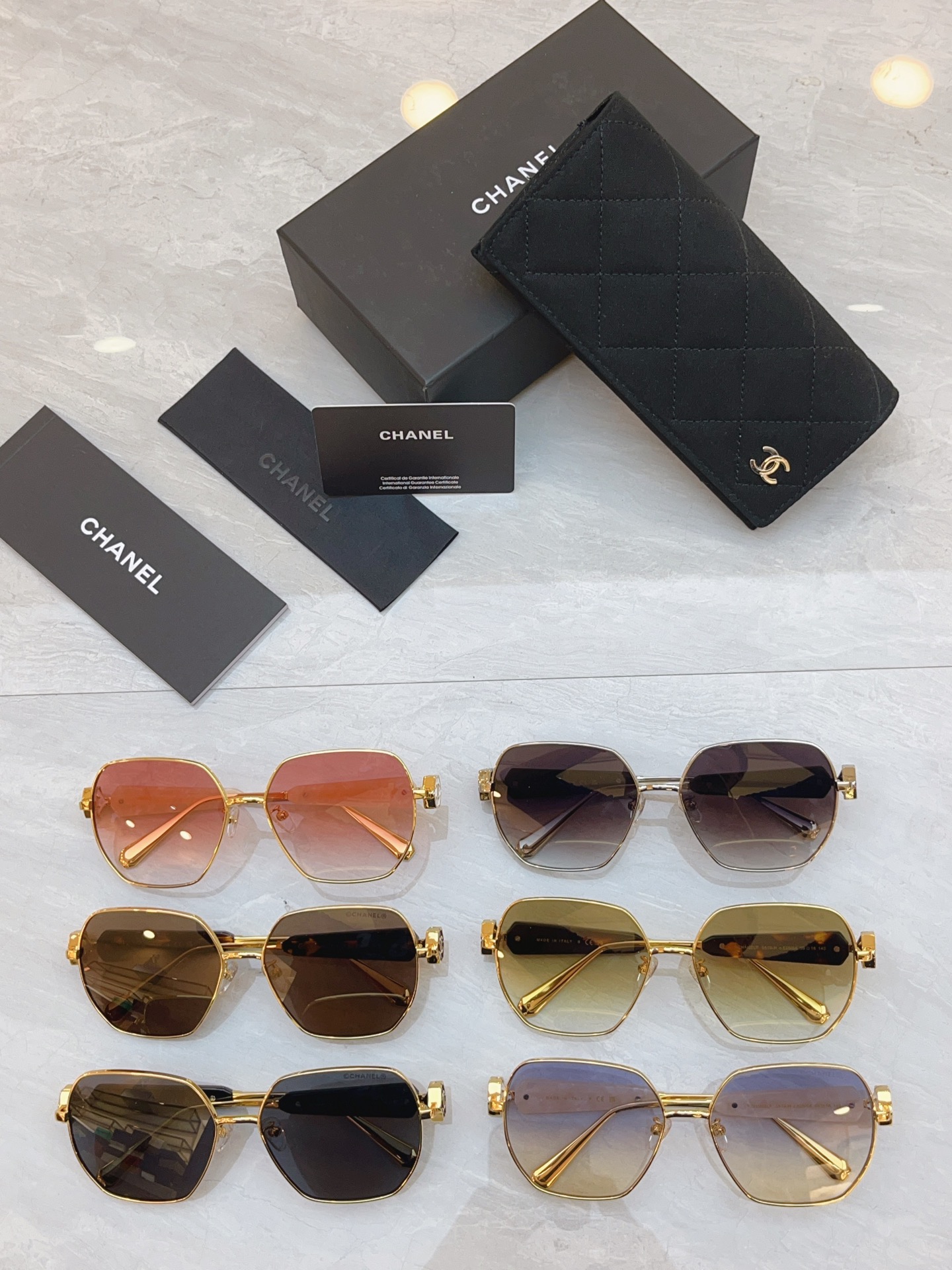 Chanel CHANE*】香奈儿新款太阳镜，MODEL：CH5519-H，SIZE：59口16-140