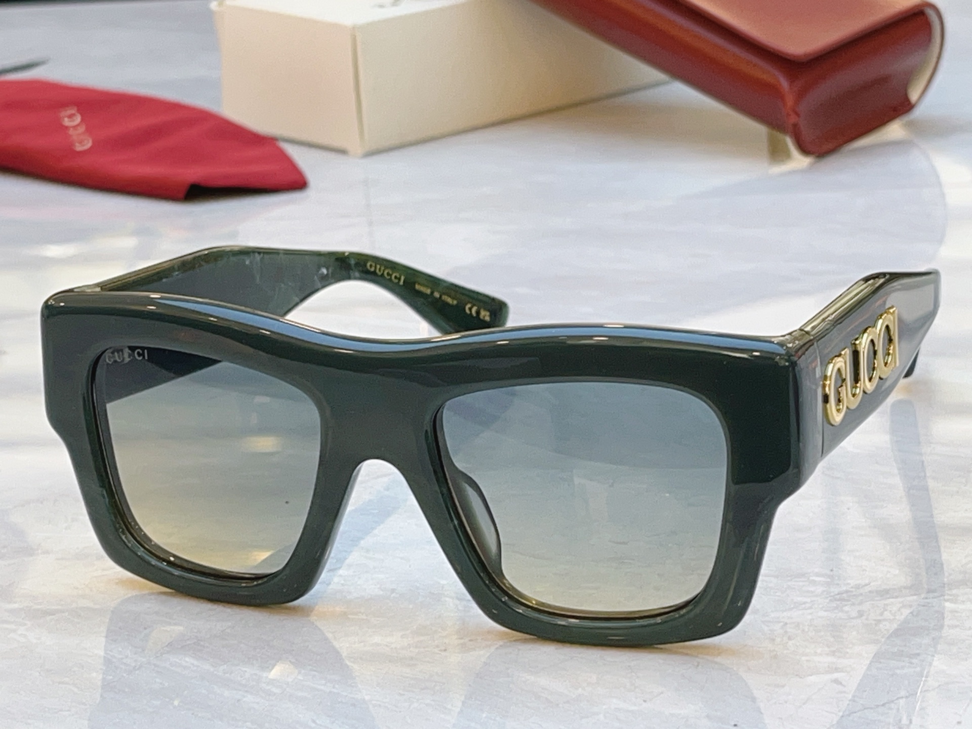 Gucci GUCC*】古*驰新款太阳镜，MODEL：GG1772S，SIZE:52口20-140