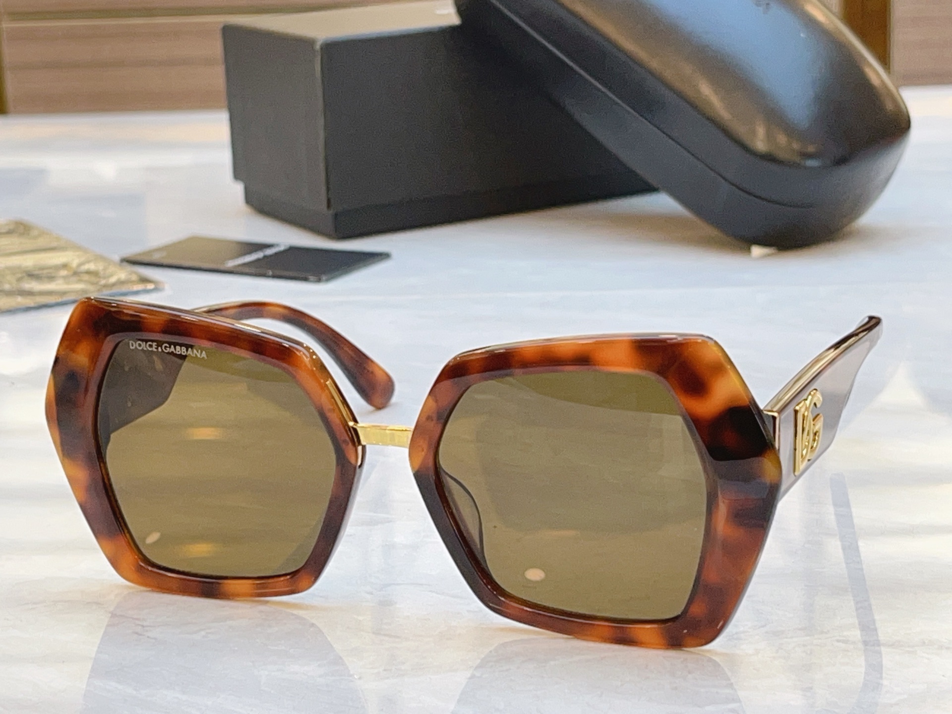 Dolce & Gabbana DOLCE & GABBAN*】D*G新款太阳镜，MODEL：DG4377，SIZE：54口19-145