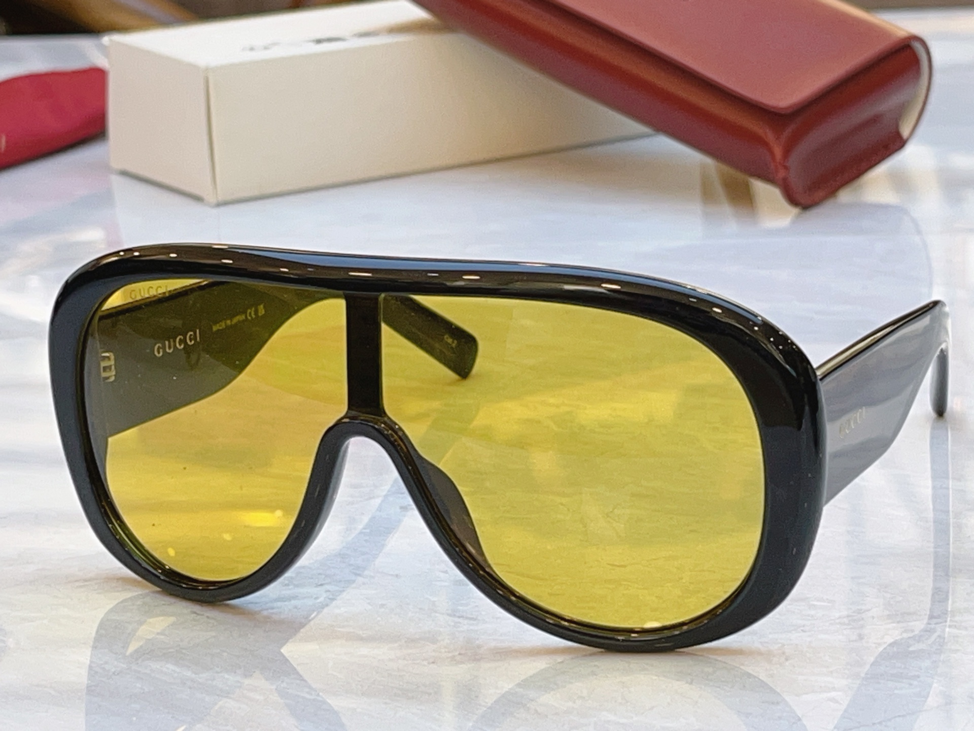 Gucci GUCC*】古*驰新款太阳镜，MODEL：GG2164S，SIZE:99口1-130