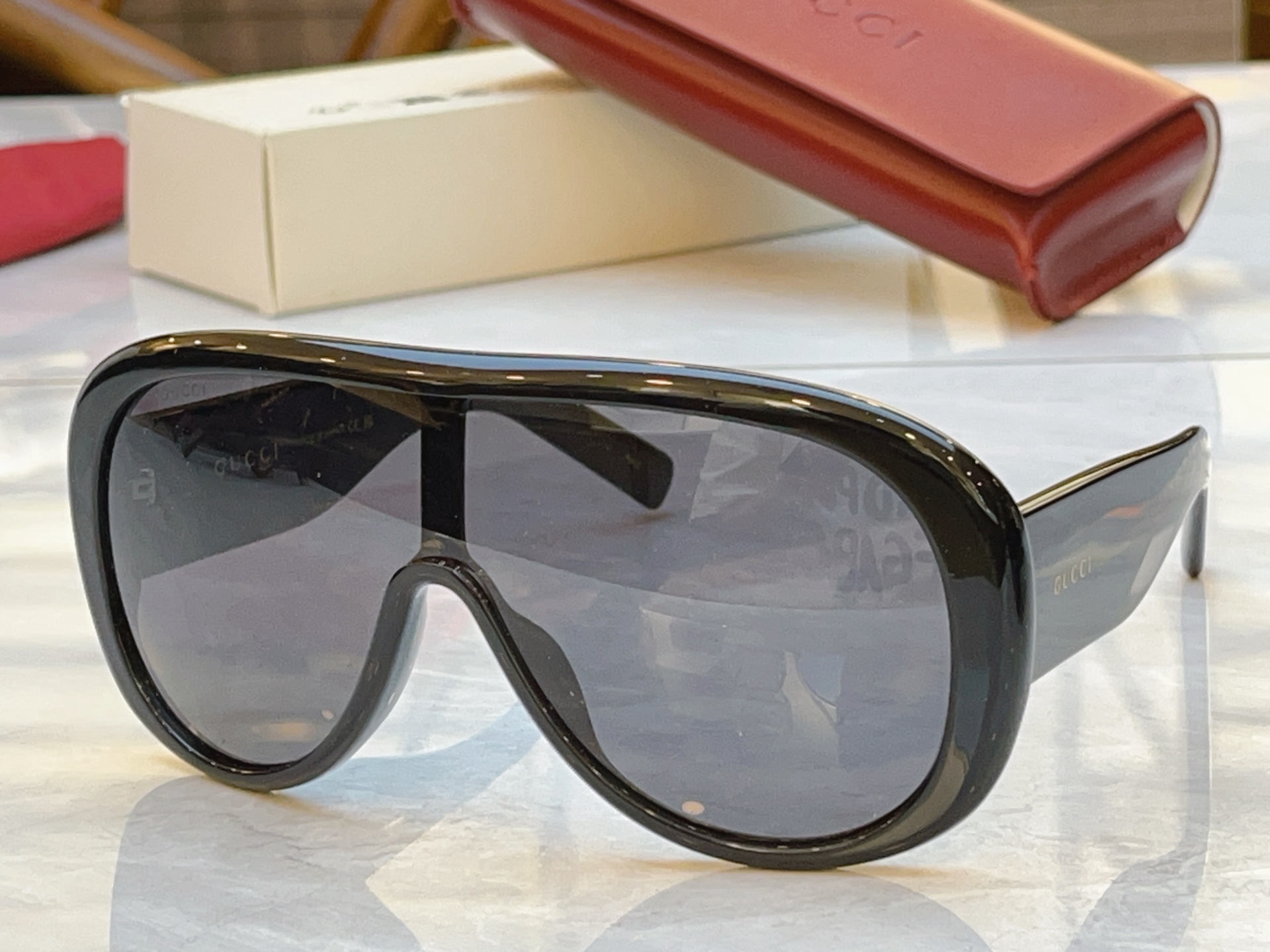 ，【GUCC*】古*驰新款太阳镜，MODEL：GG2164S，SIZE:99口1-130