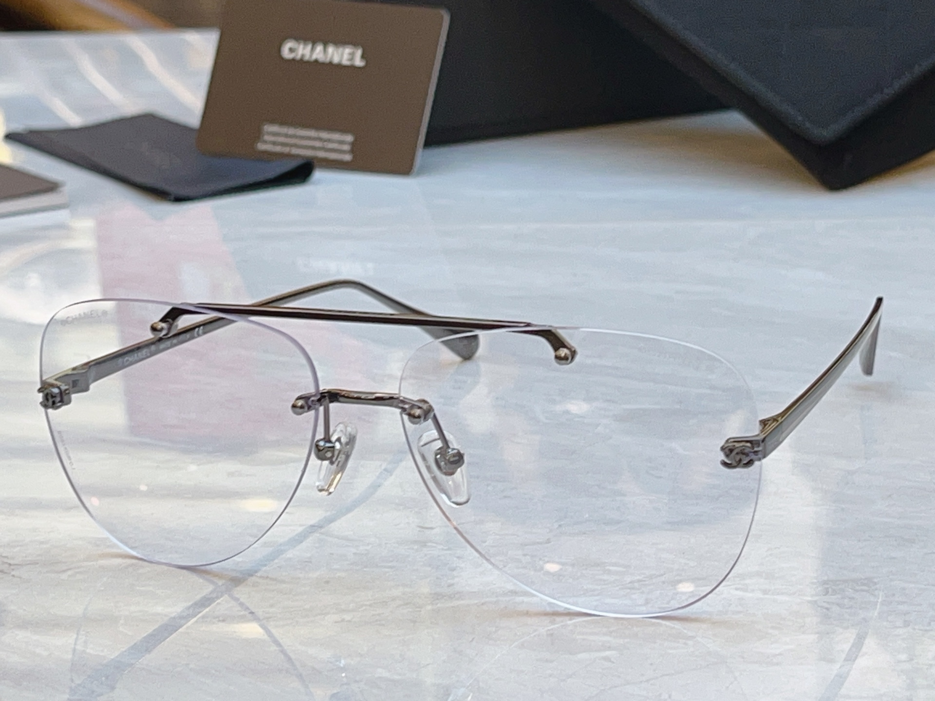 Chanel CHANE*】香奈儿新款太阳镜，MODEL：CH4285T，SIZE：61口15-140