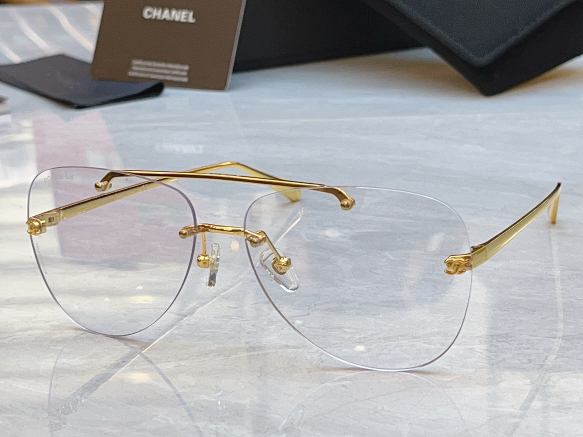 Chanel CHANE*】香奈儿新款太阳镜，MODEL：CH4285T，SIZE：61口15-140