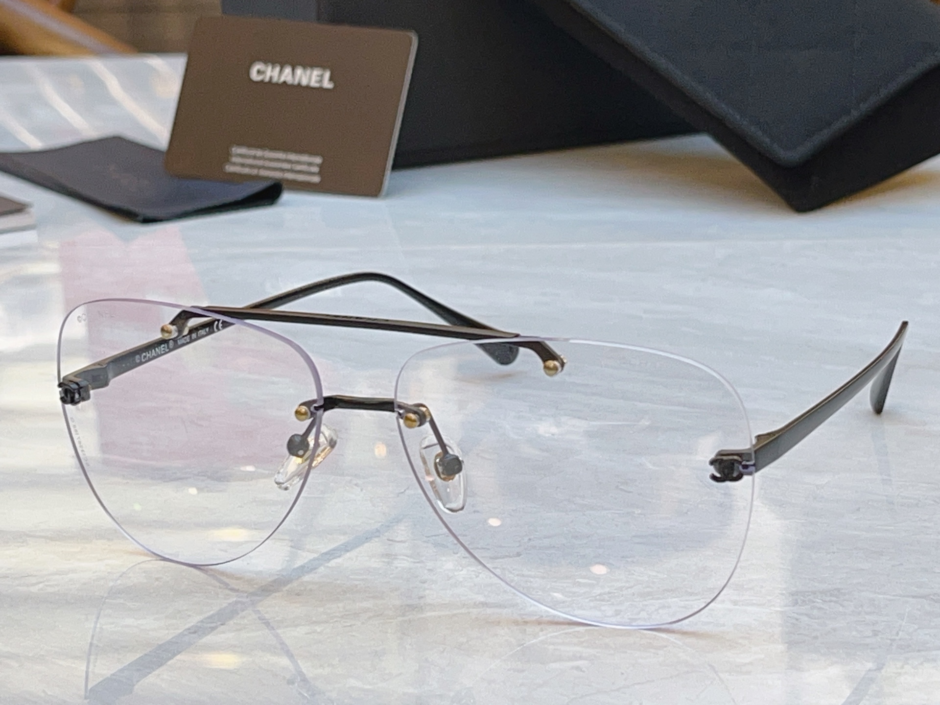 Chanel CHANE*】香奈儿新款太阳镜，MODEL：CH4285T，SIZE：61口15-140