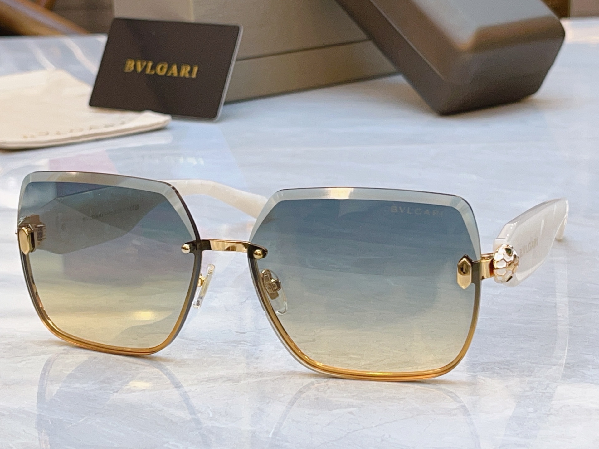 Bvlgari BVLGA*】宝格*丽新款太阳镜，MODEL：BV 9041B，SIZE：64口15-143