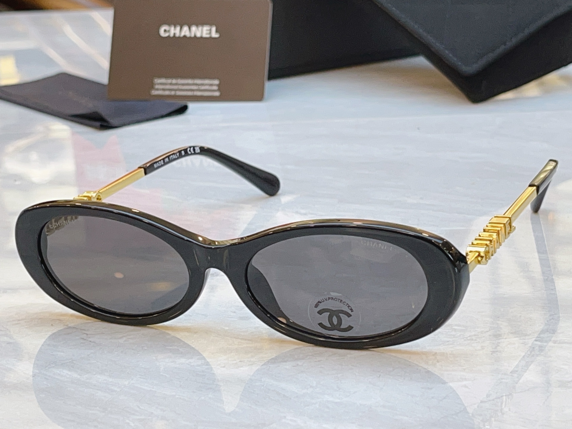 Chanel CHANE*】香奈儿新款太阳镜，MODEL：CH5565，SIZE：54口17-140