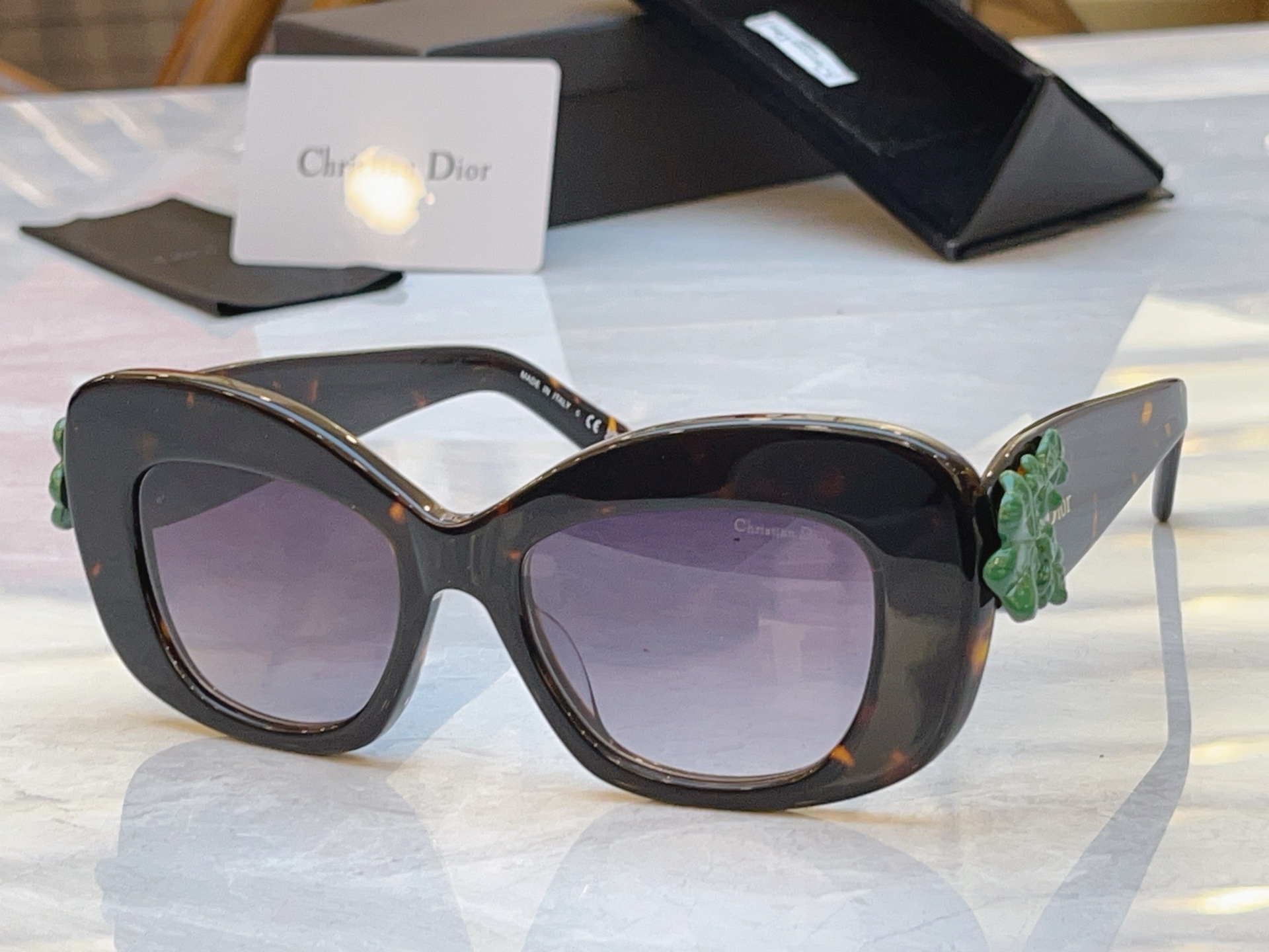 Dior DIO* 】迪*奥新款太阳镜