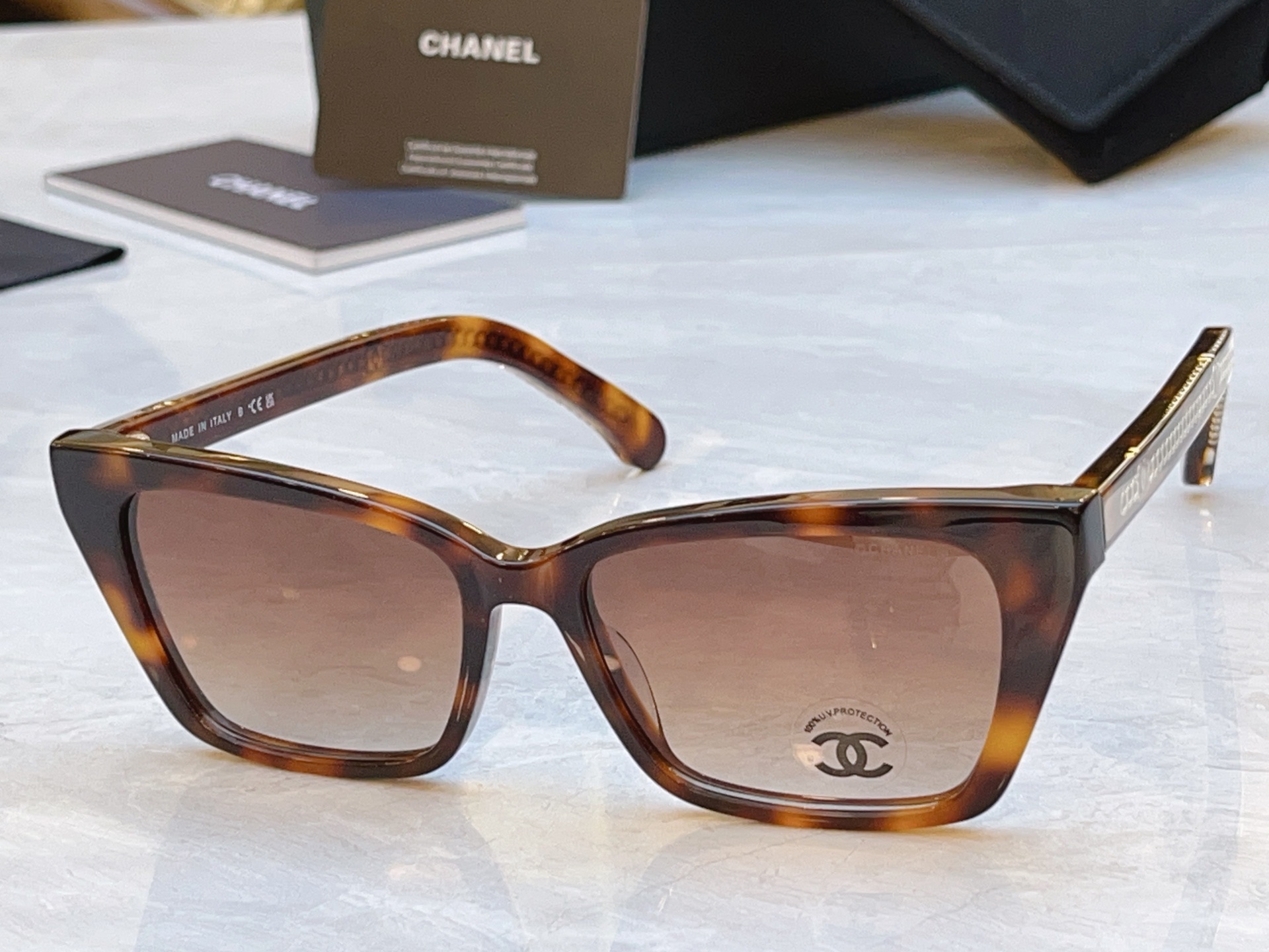 Chanel CHANE*】香奈儿新款太阳镜，MODEL：CH3494，SIZE：54口17-140