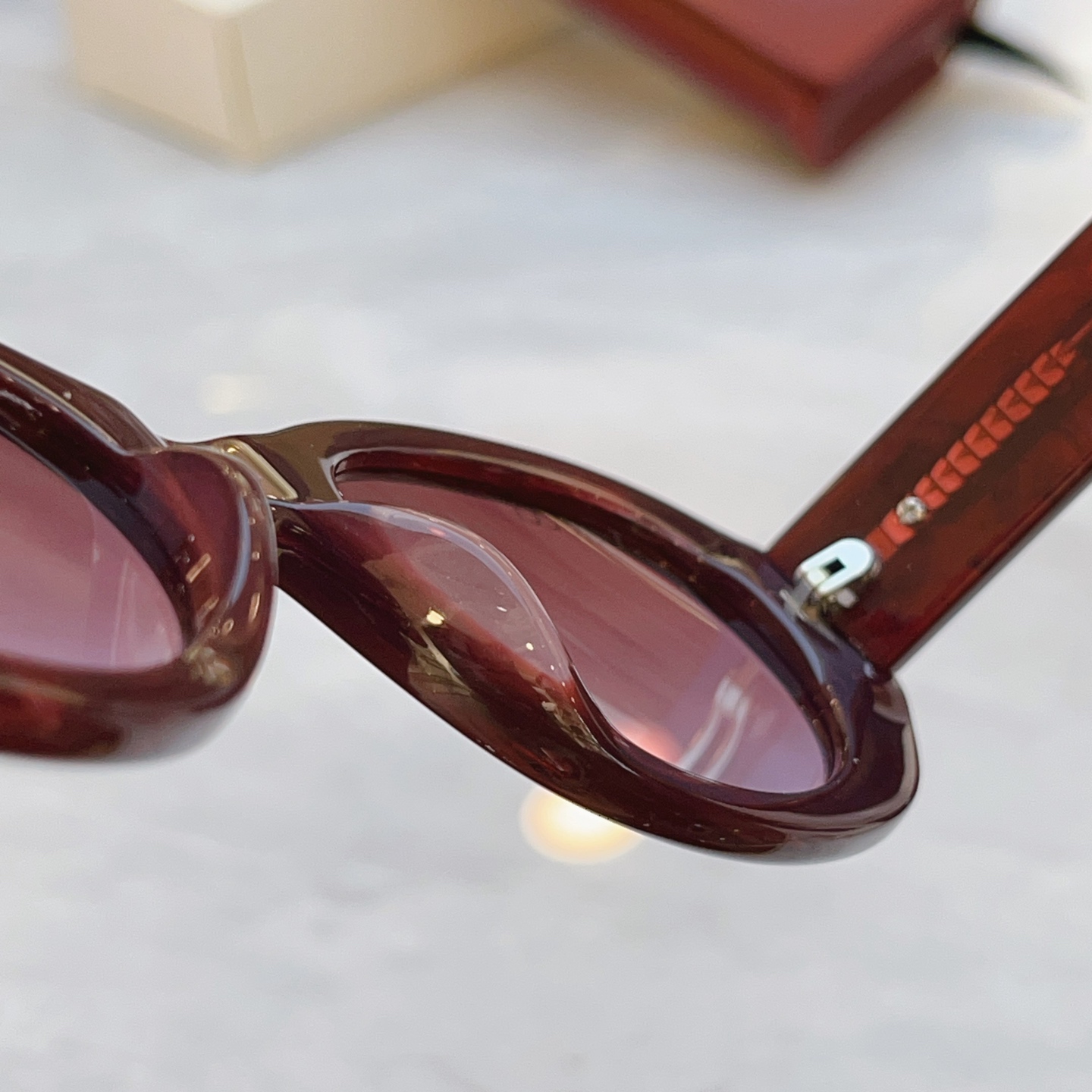 Gucci GUCC*】古*驰新款太阳镜，MODEL：GG1587S，SIZE:53口22-145